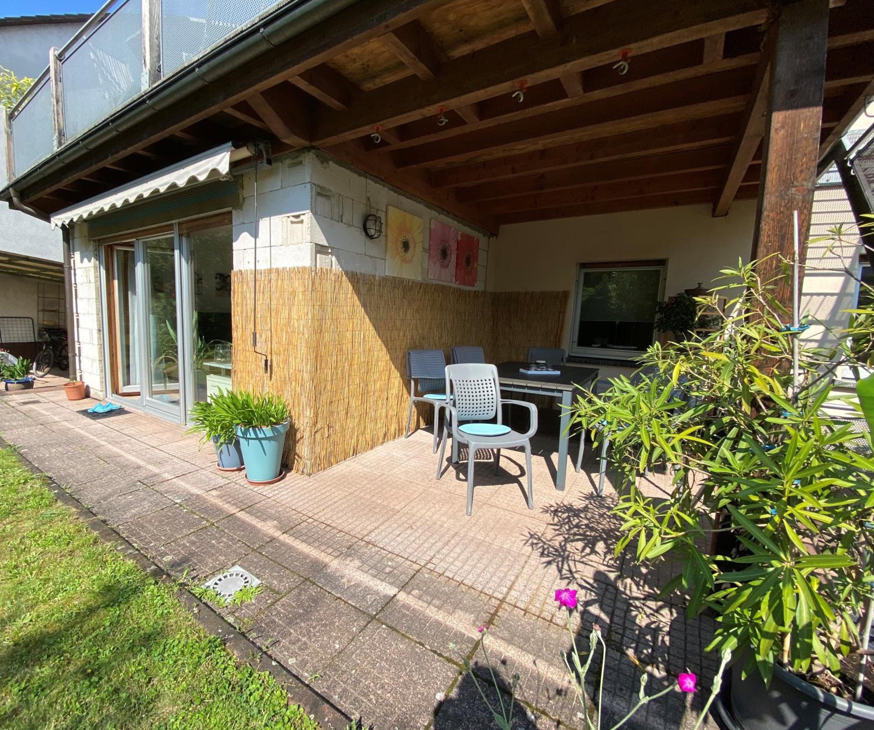 Apartment with Garden View - Photo 5
