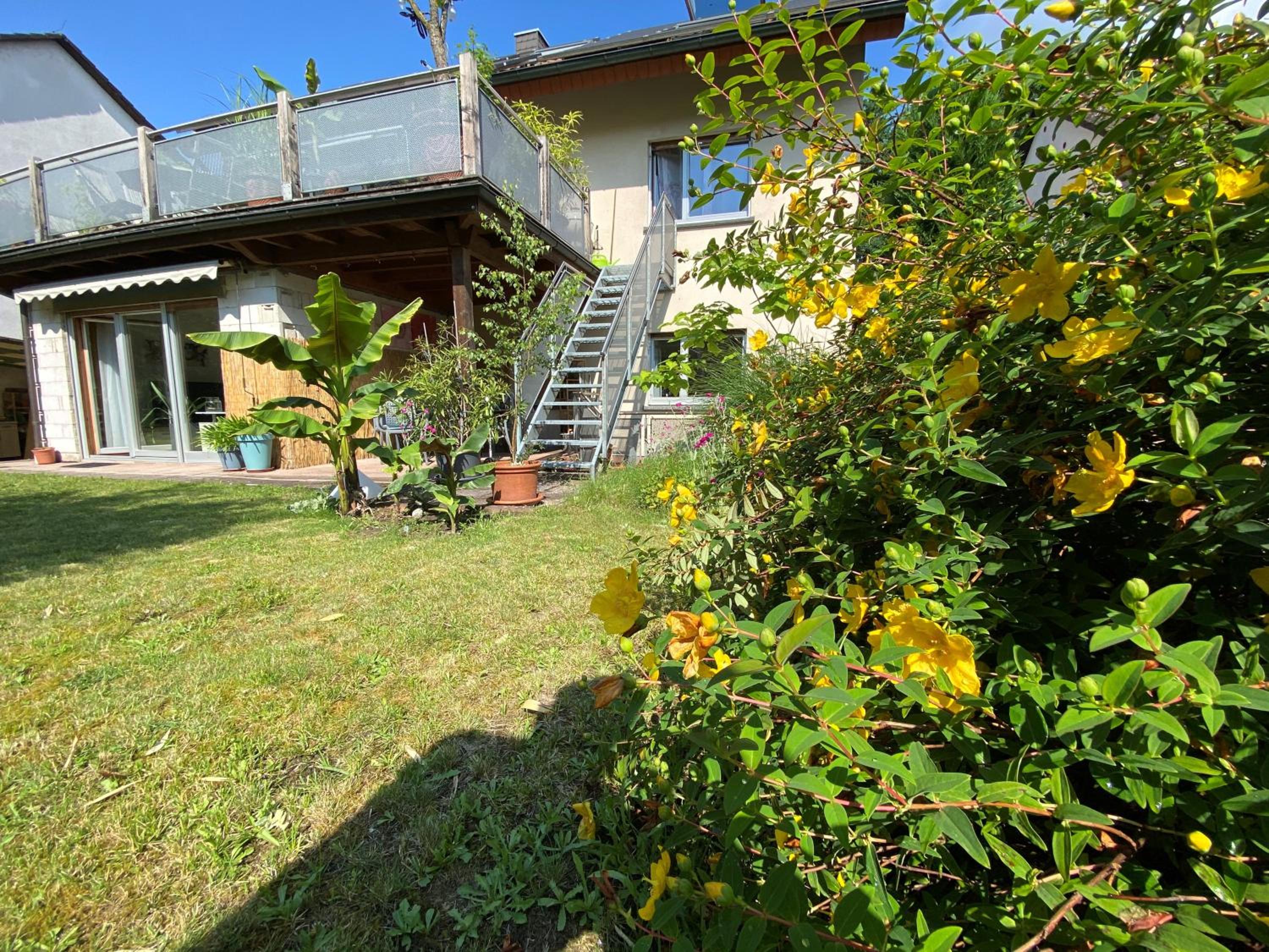 Apartment with Garden View - Photo 4