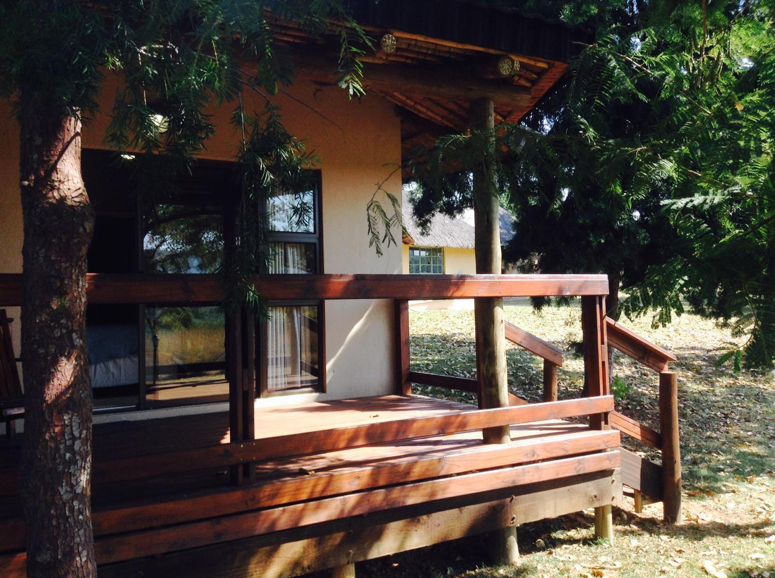 Deluxe Double Room - Photo 9