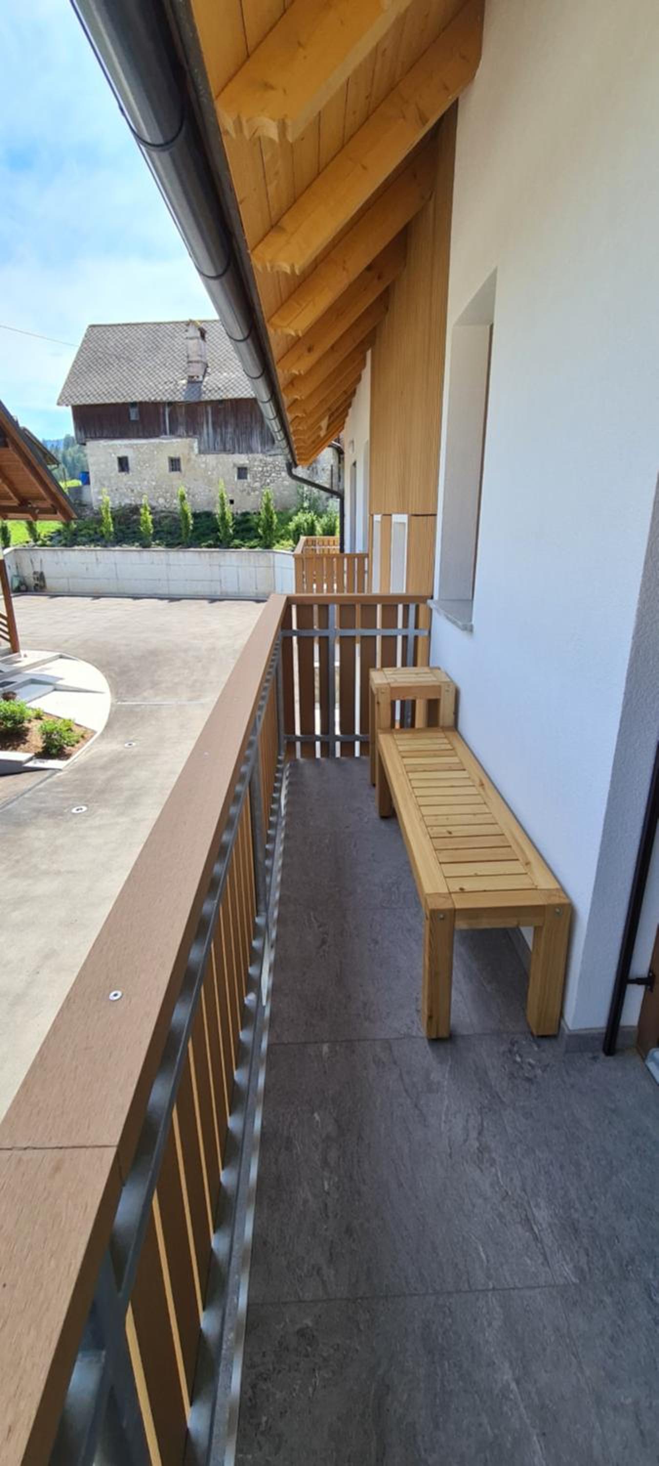 Family Room with Balcony photo 2