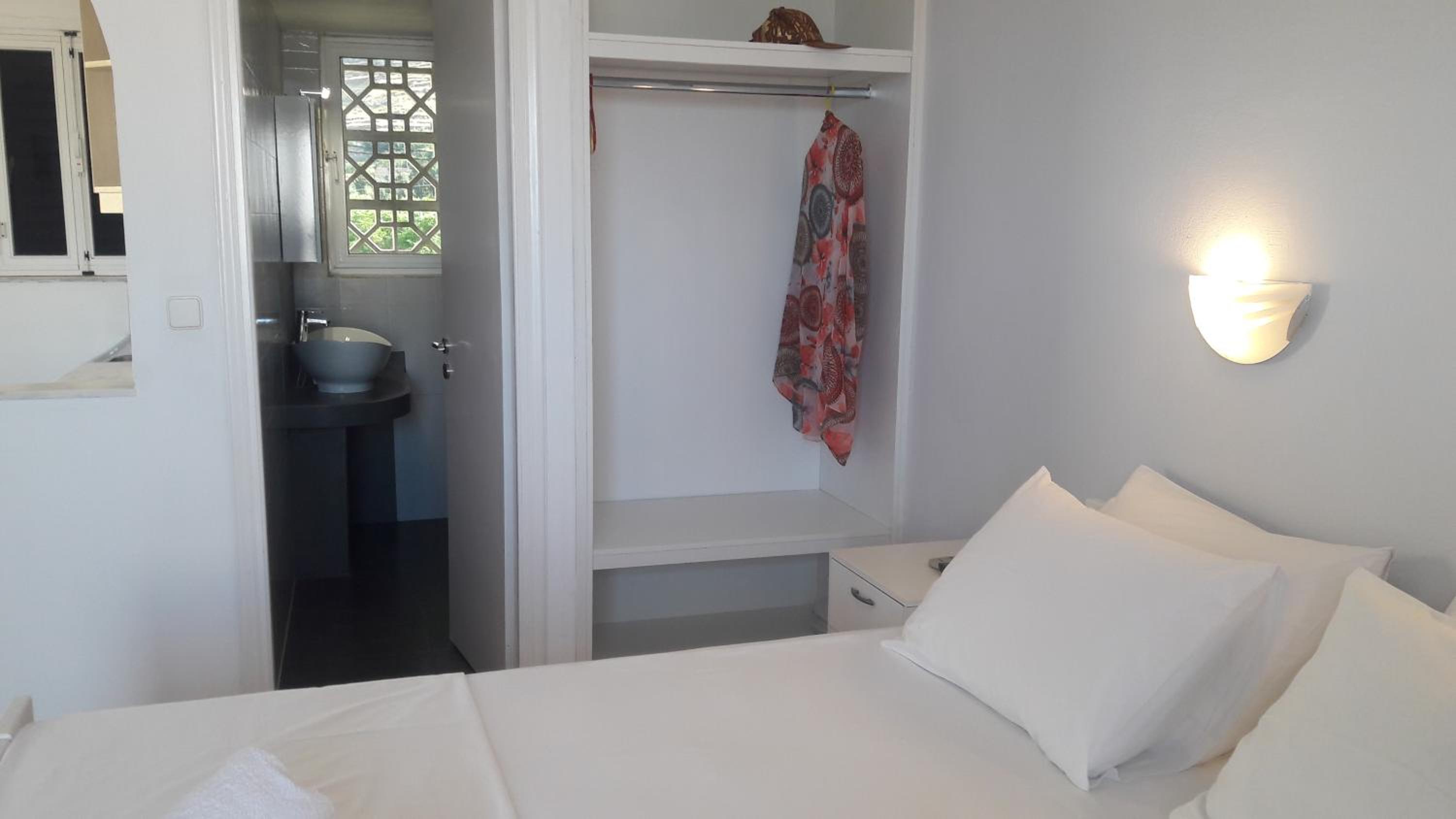 Studio with Sea View (Double Bed - 2 Adults) photo 1
