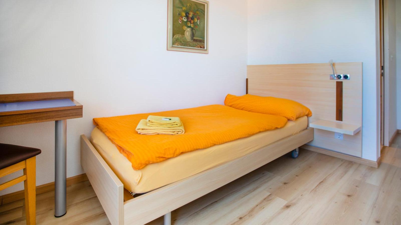 Single Room photo 3