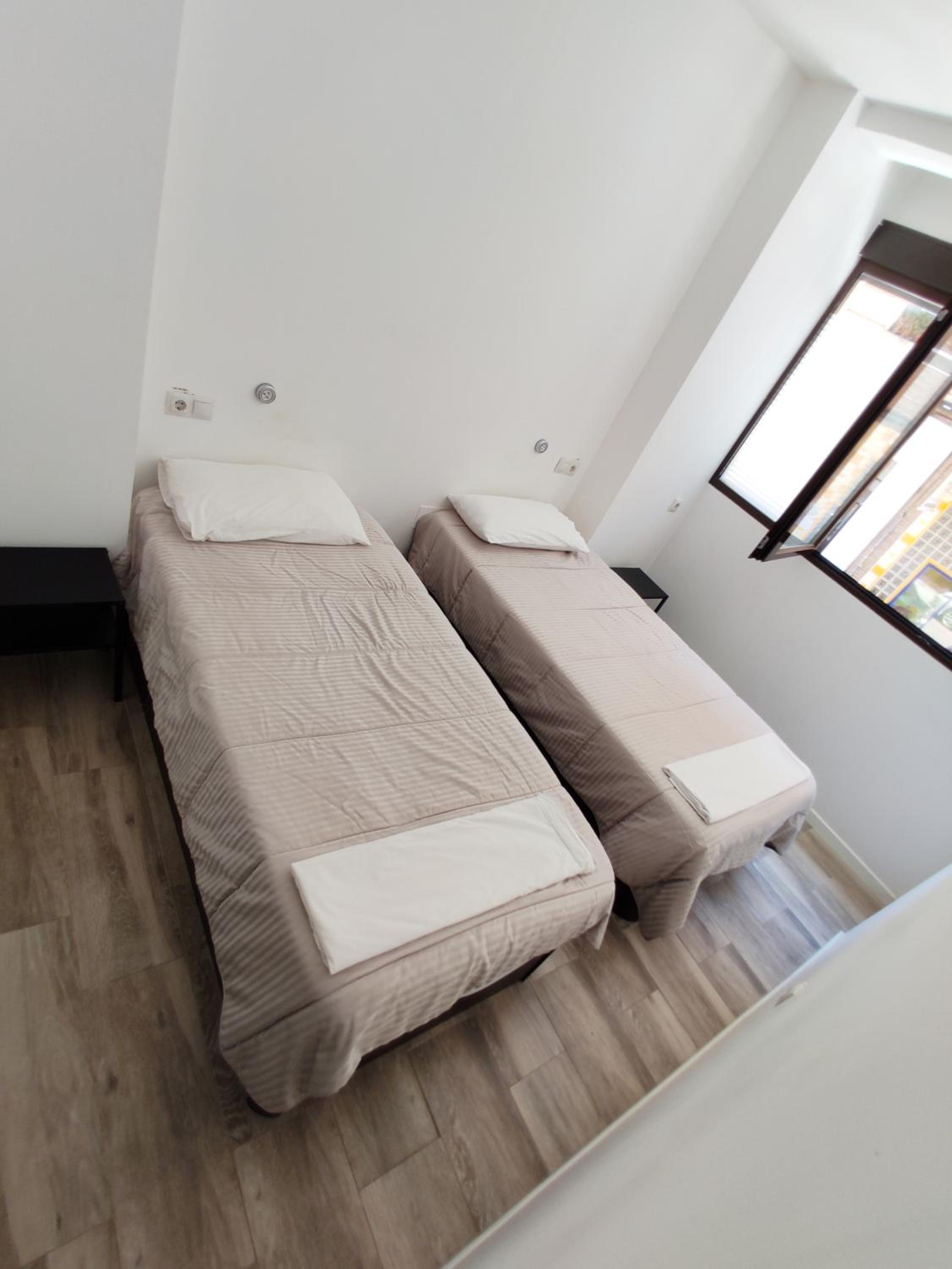 Habitación Doble con Baño Privado