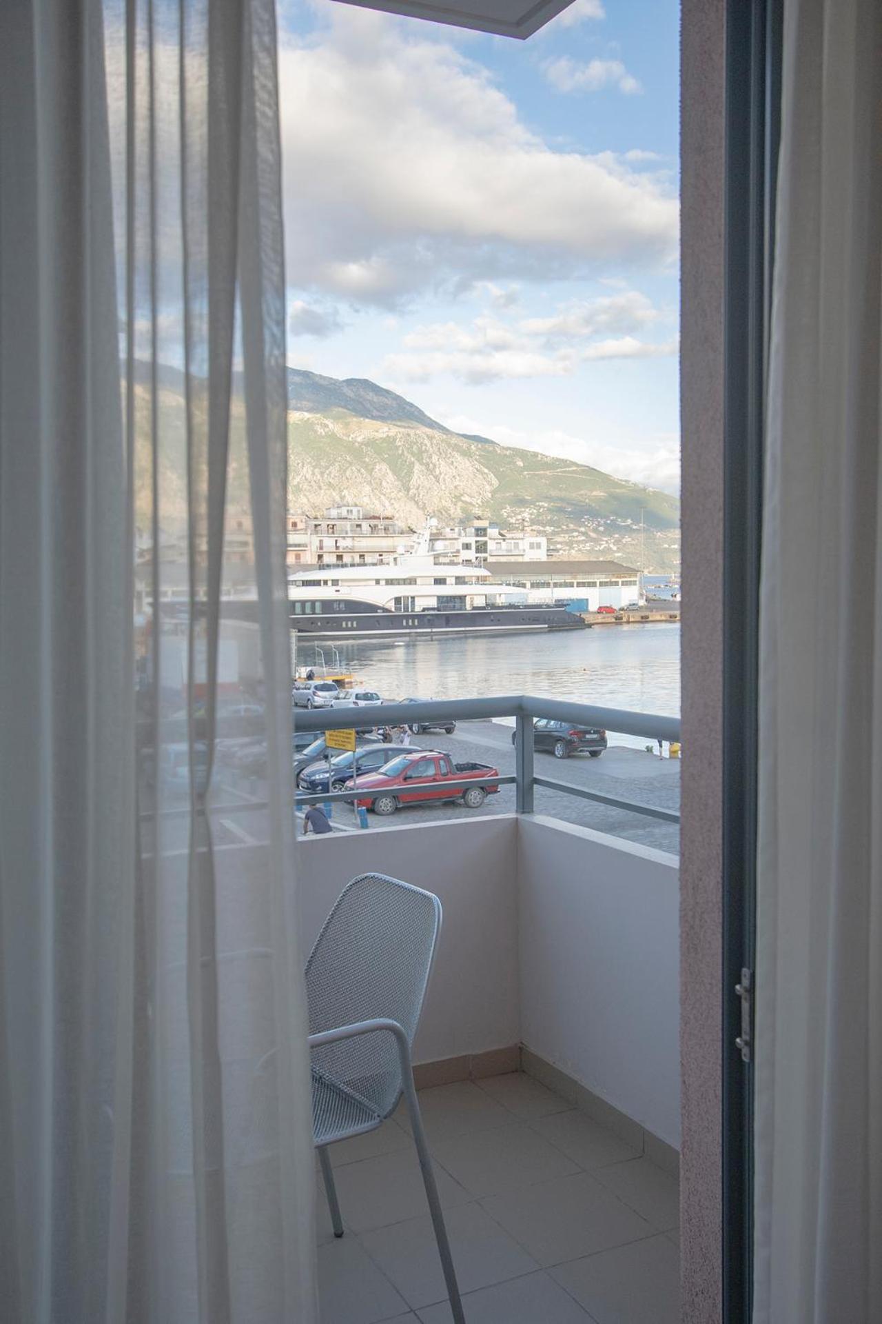 Standard Double Room - Photo 4