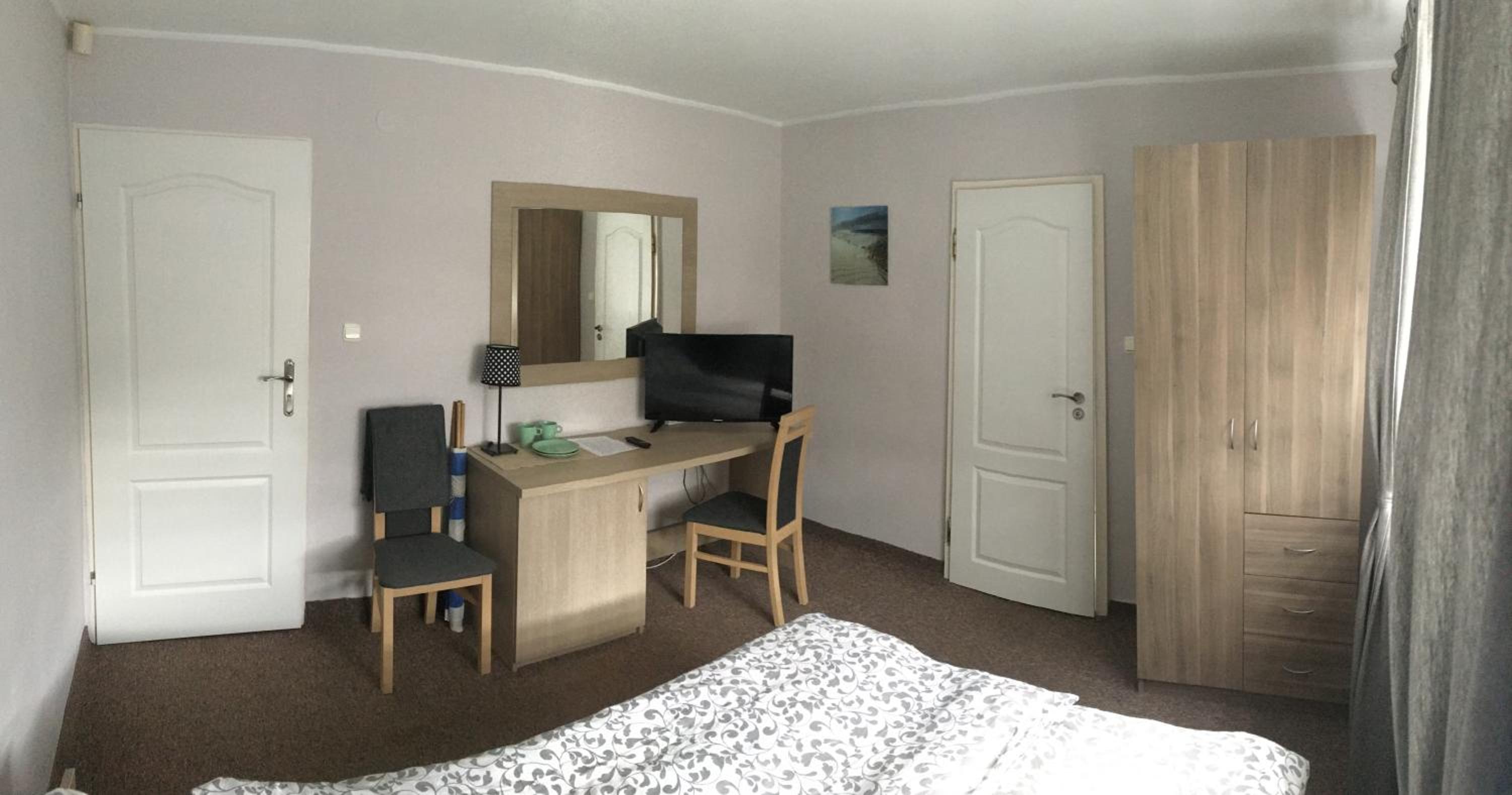 Economy Double Room(18)  photo 1