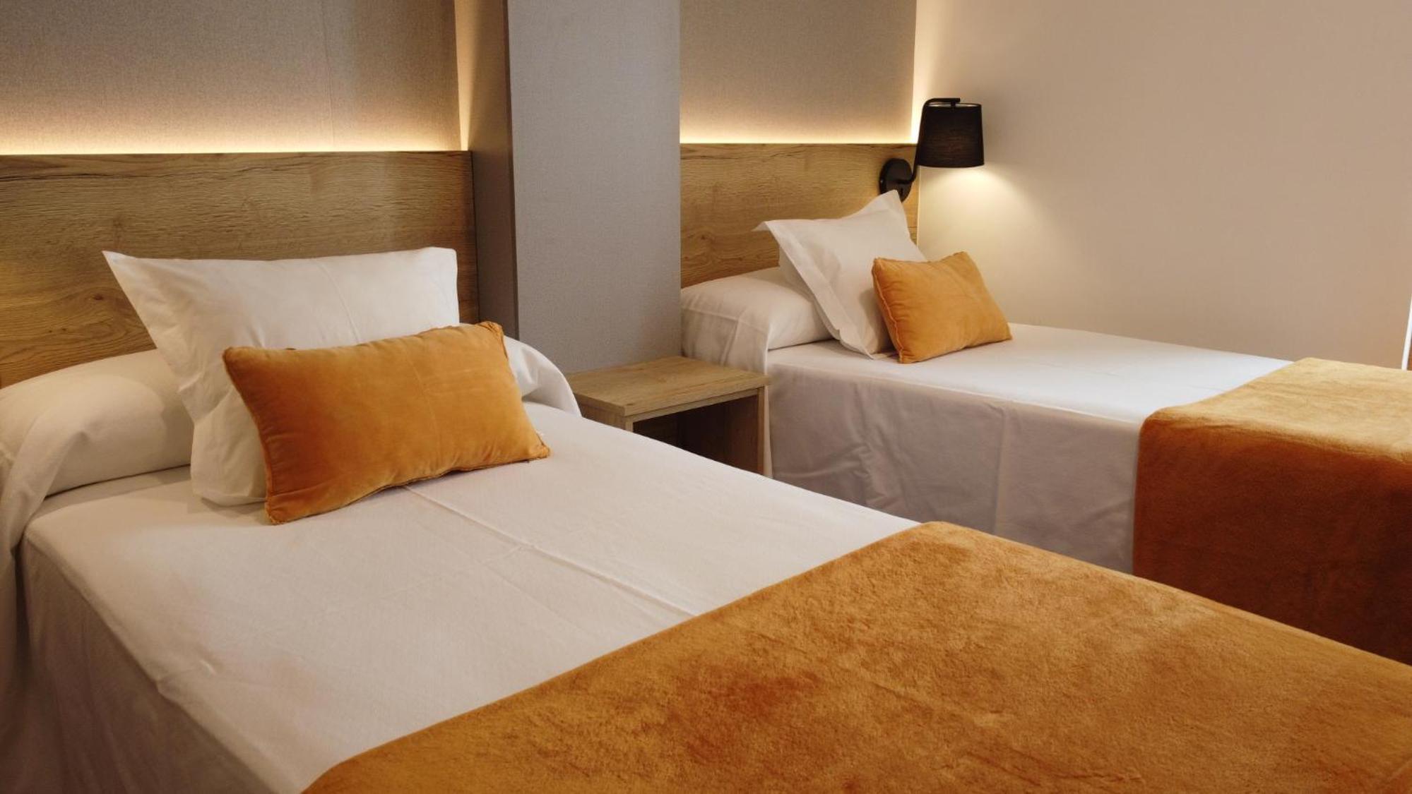 Superior Twin Room photo 3