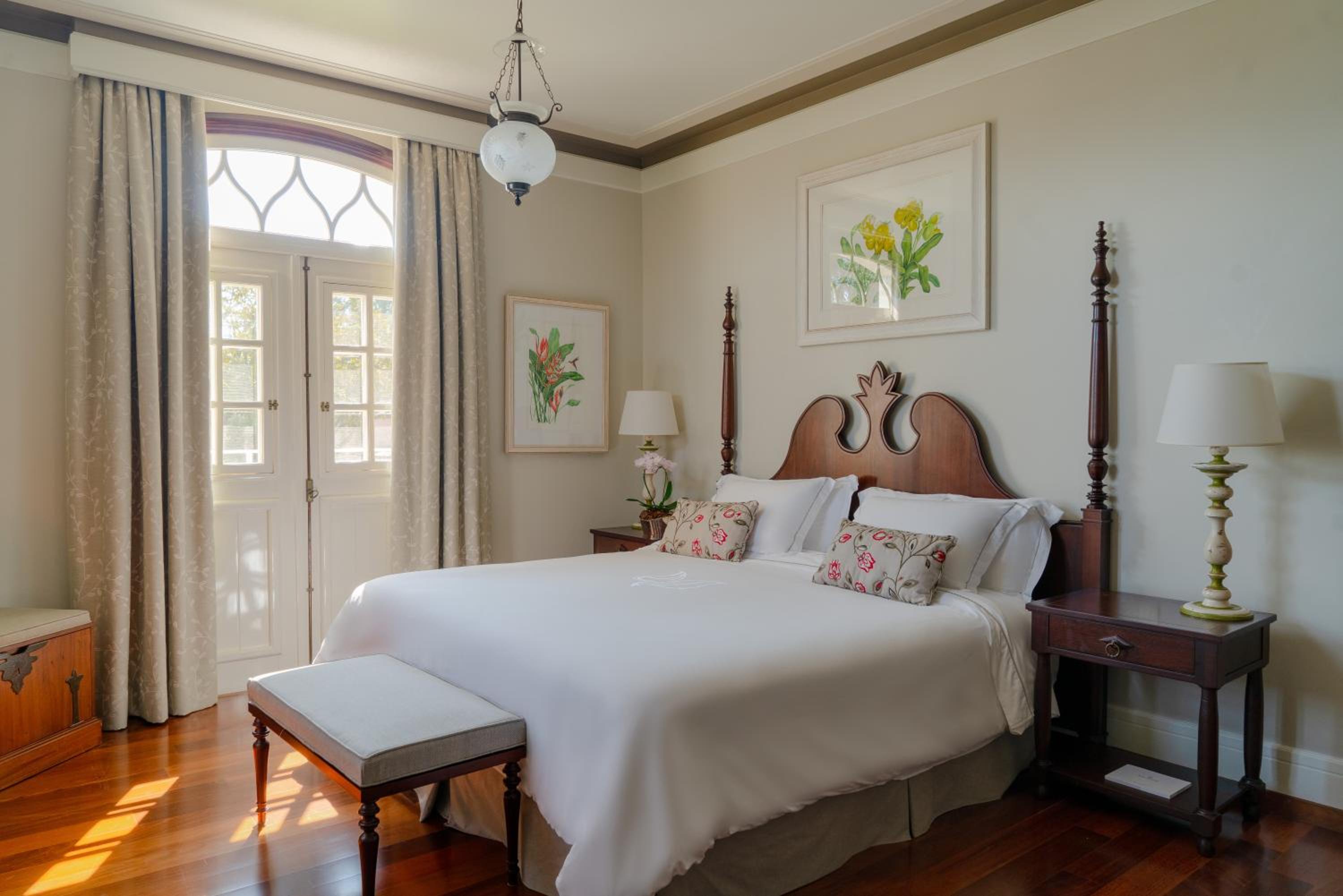 Deluxe Suite - Photo 2