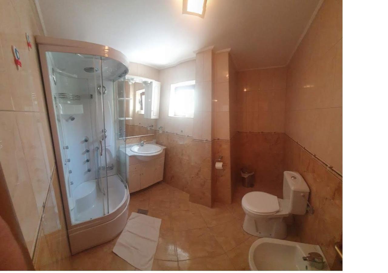 One-Bedroom Apartment with Sea View