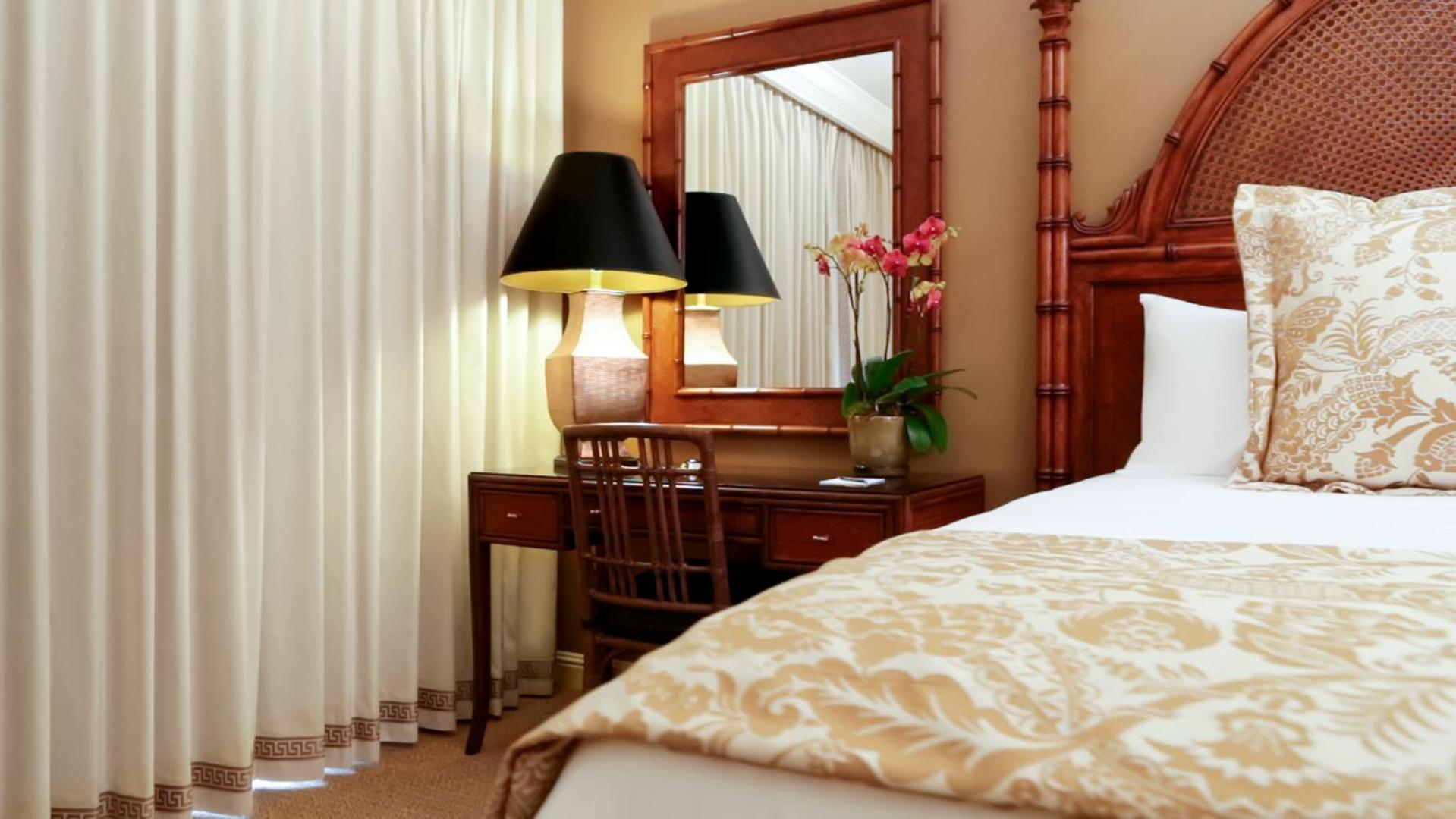 Standard King Room - Photo 3