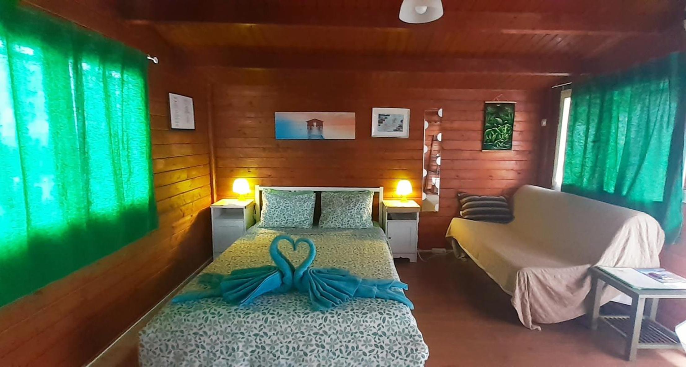 Cottage with Garden View - Photo 1