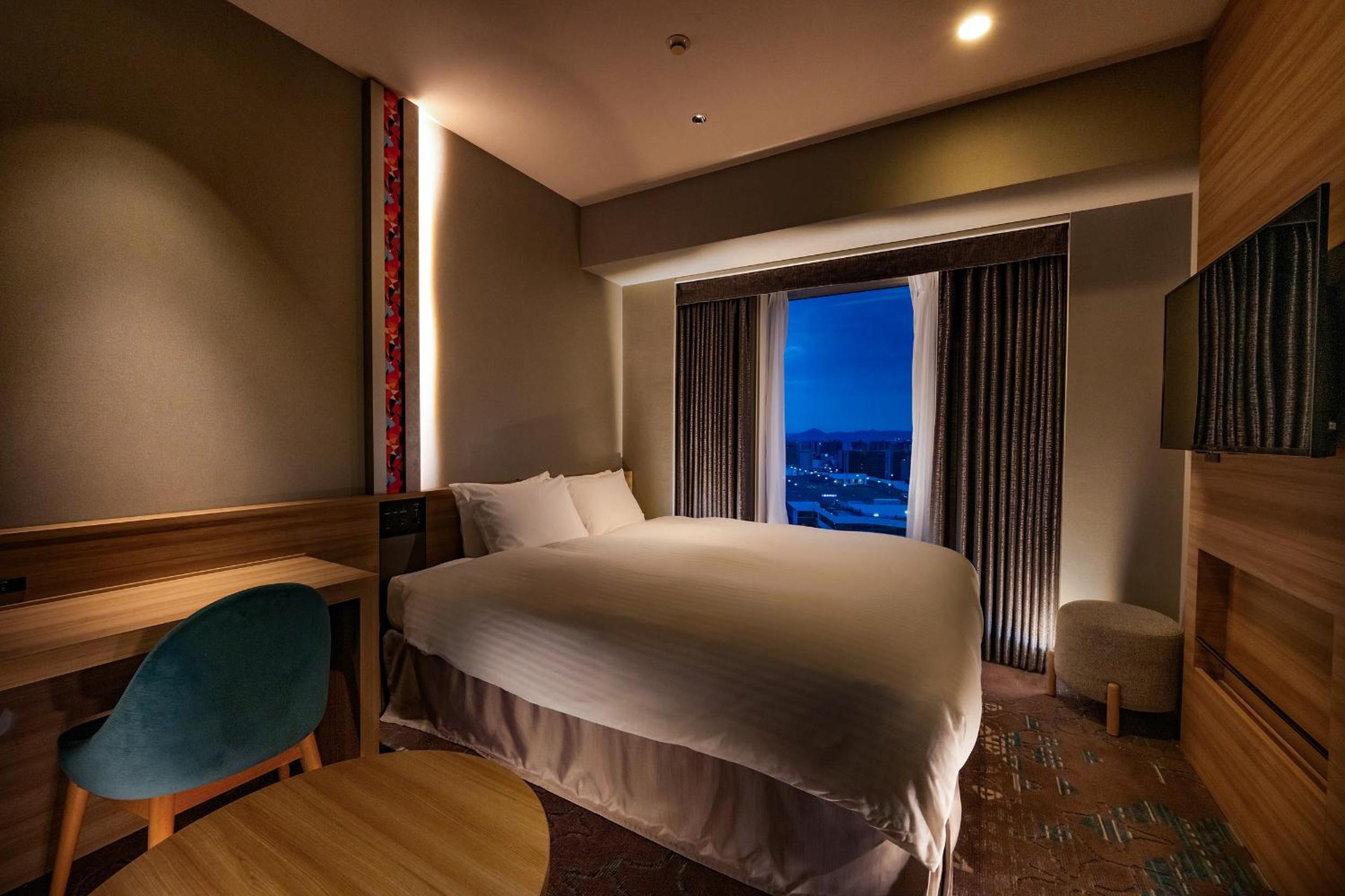 Compact Double Room (2 Adults) - High Floor - Non-Smoking 17㎡ photo 1