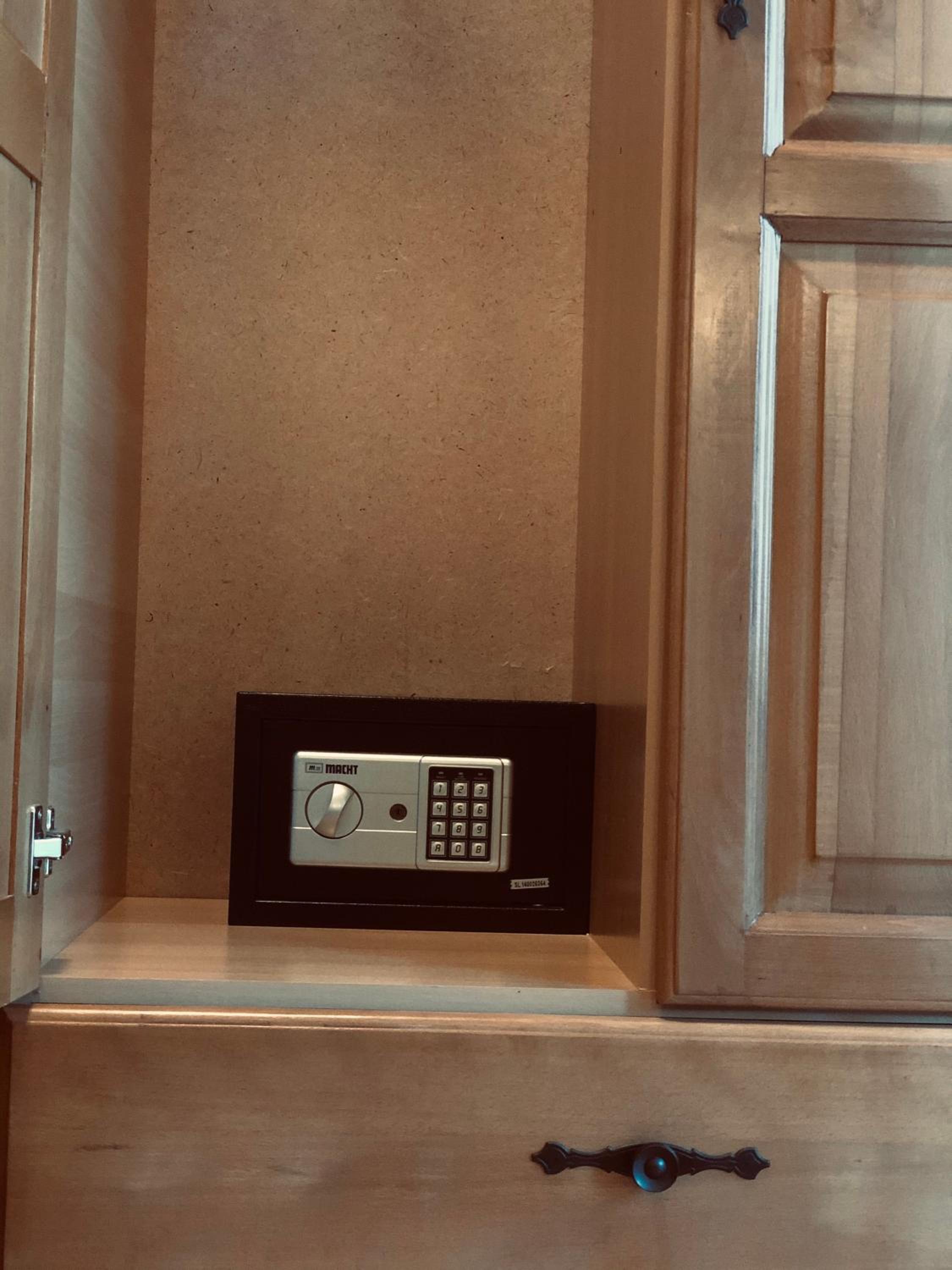 Single Room photo 2