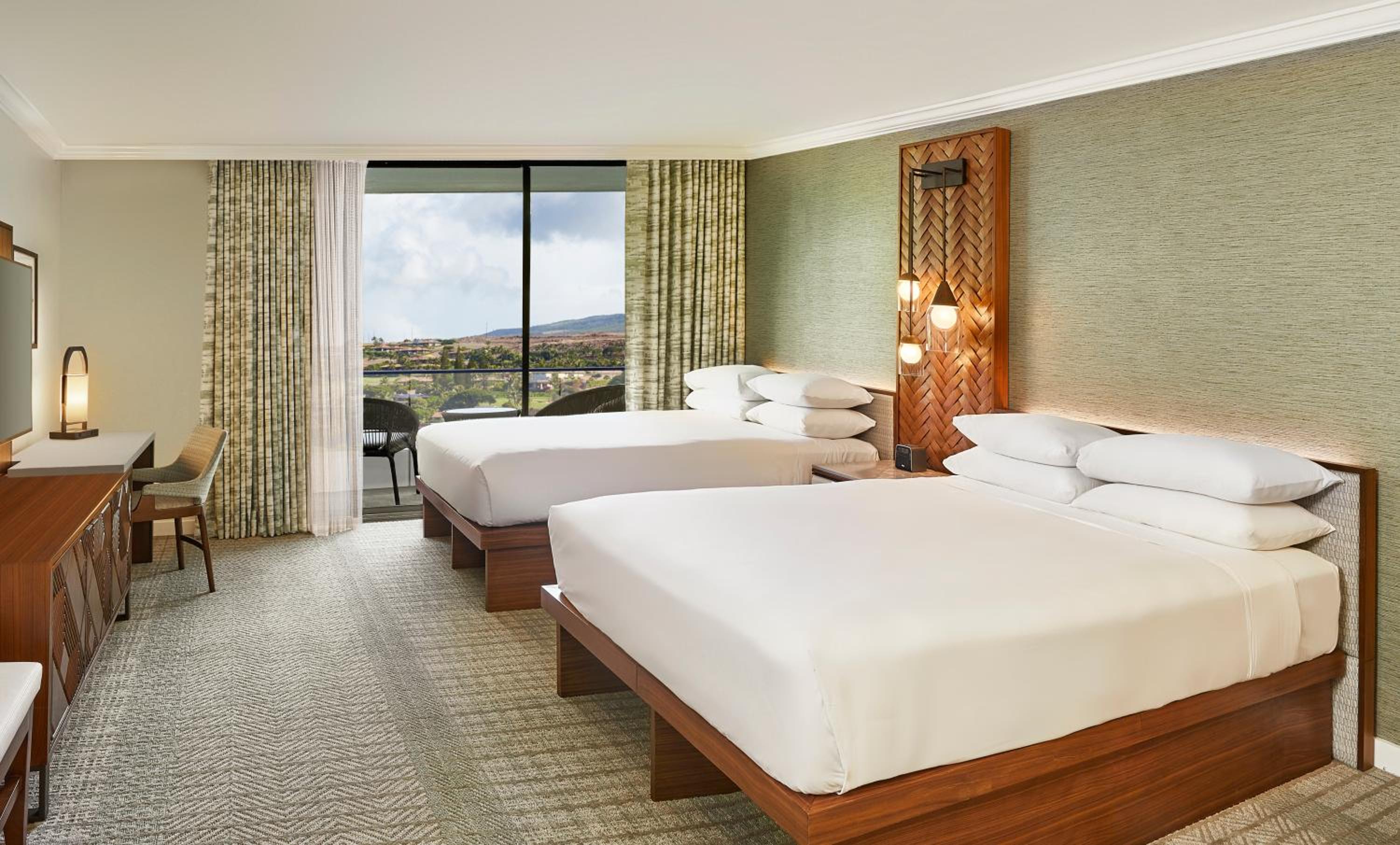 Queen Room with Two Queen Beds and Mountain View - Photo 12