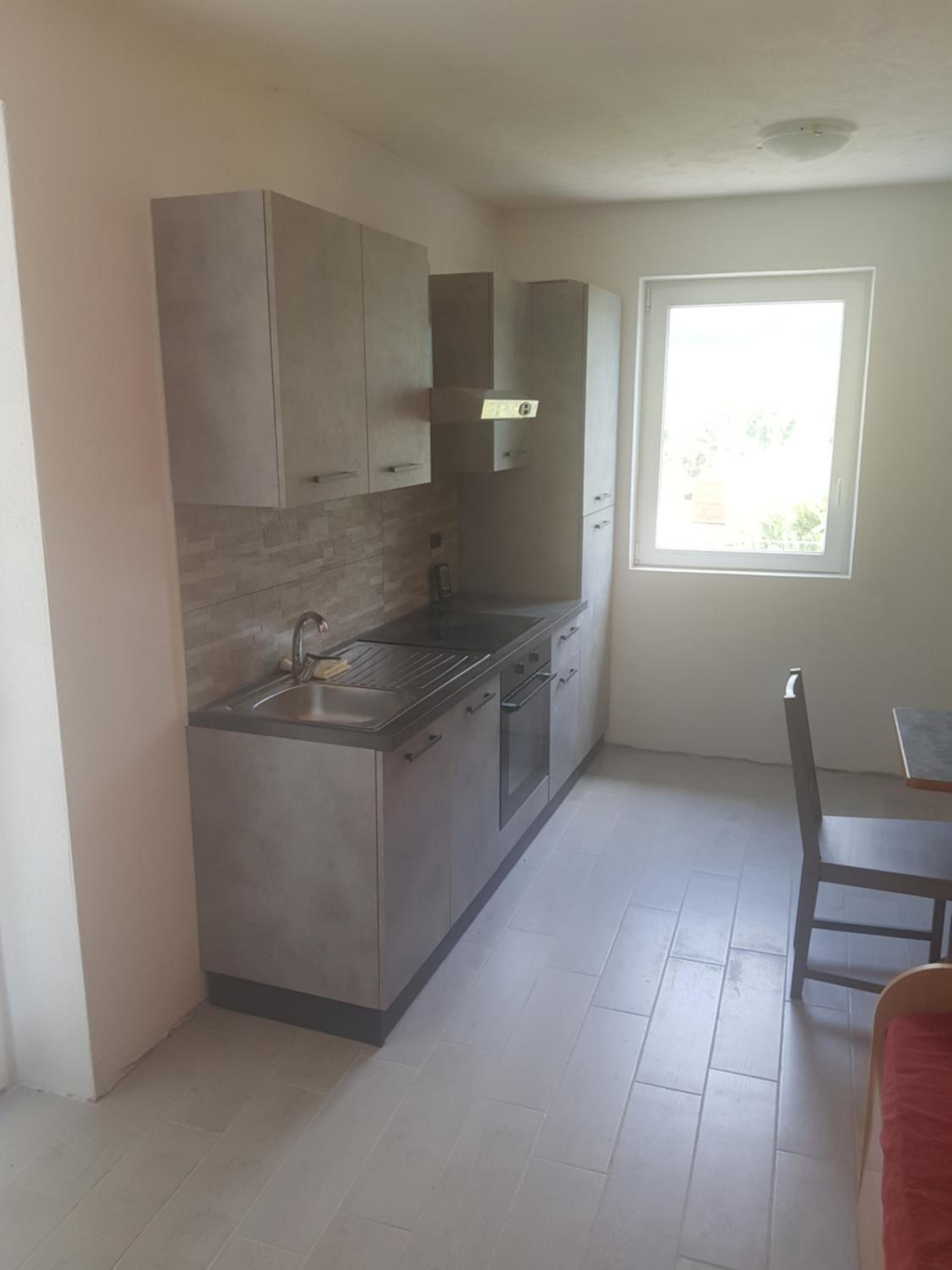 One-Bedroom Apartment - Photo 9