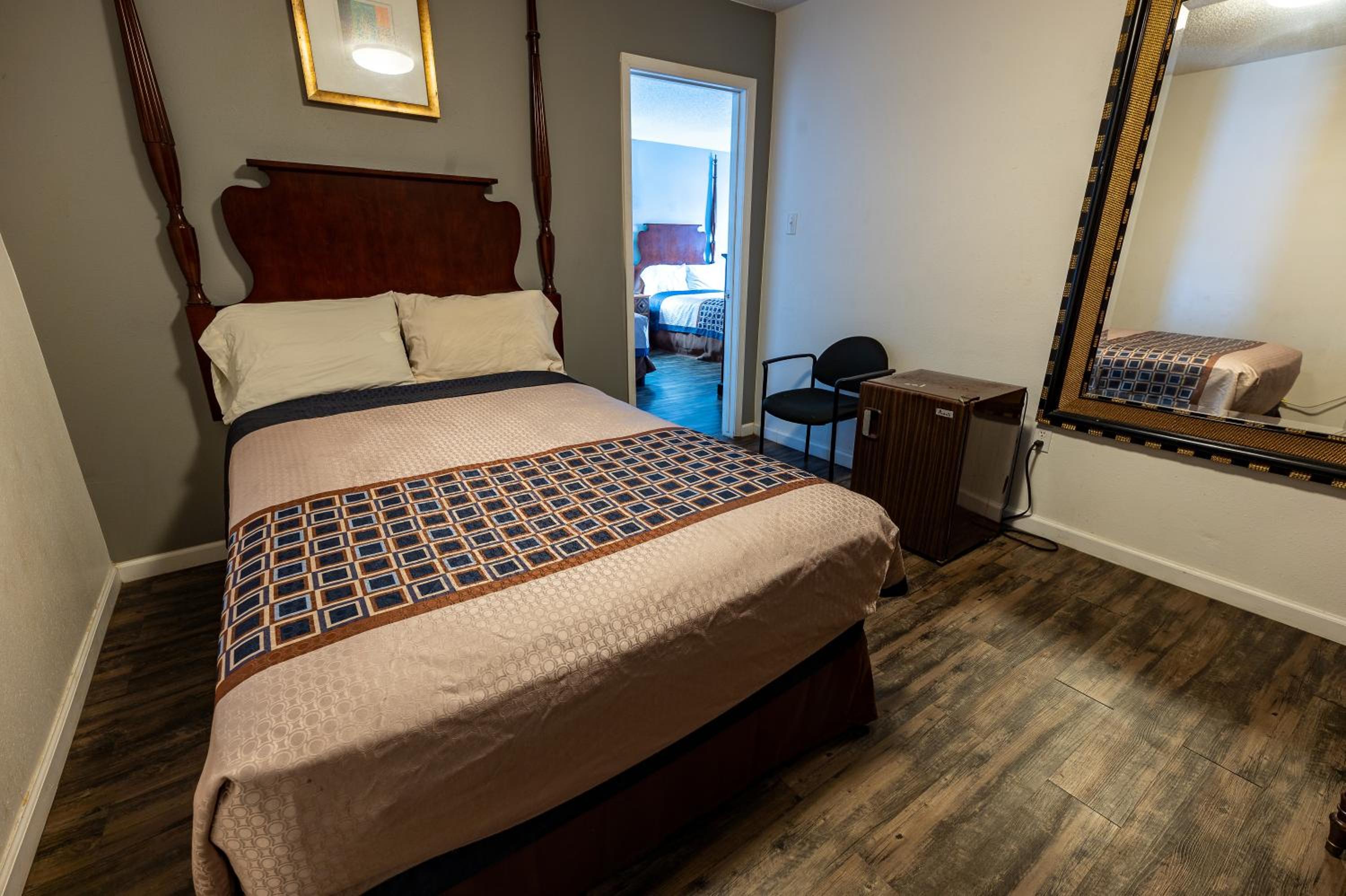 Standard Triple Room - Photo 1