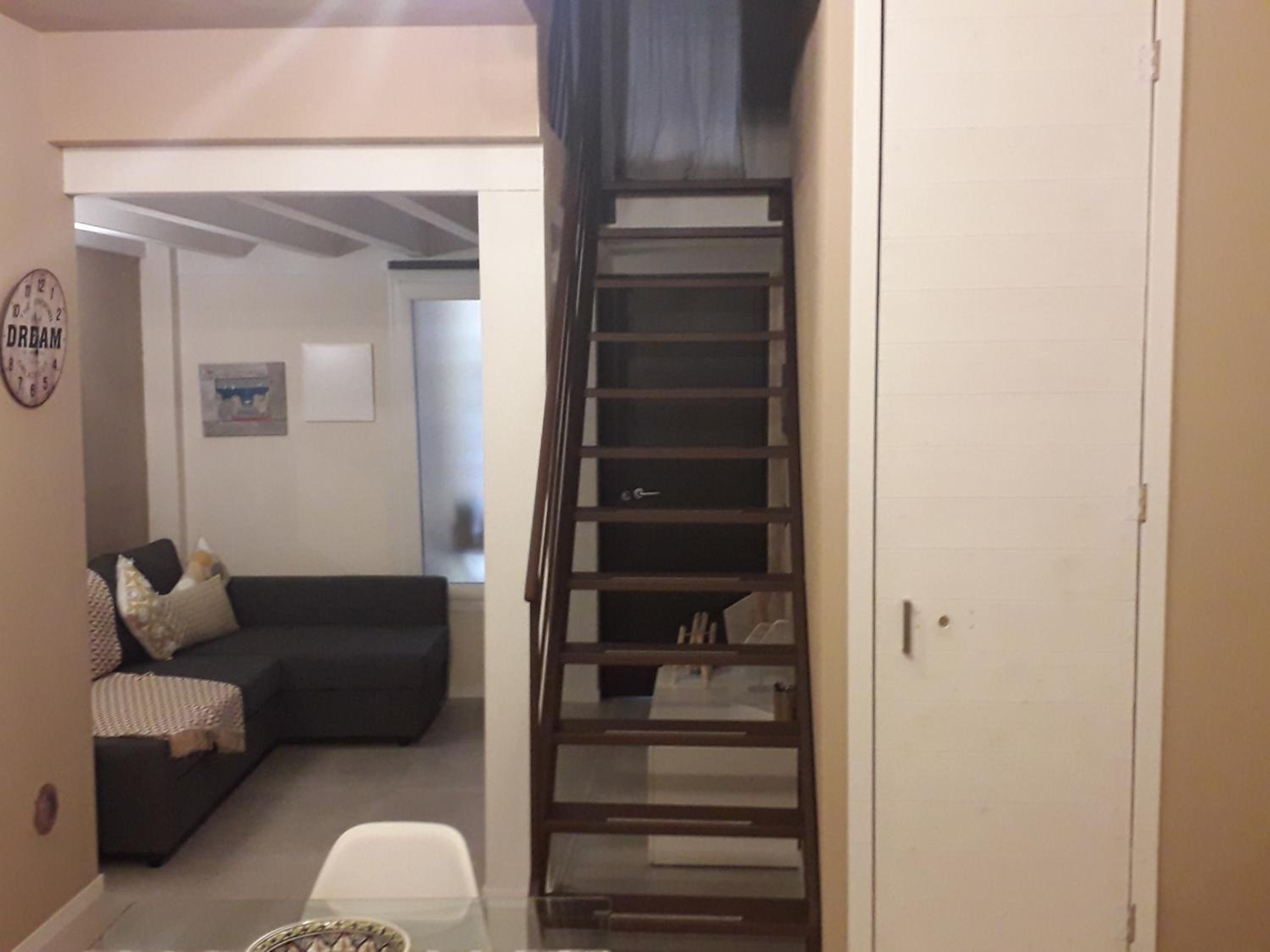 Two-Bedroom House - Photo 18