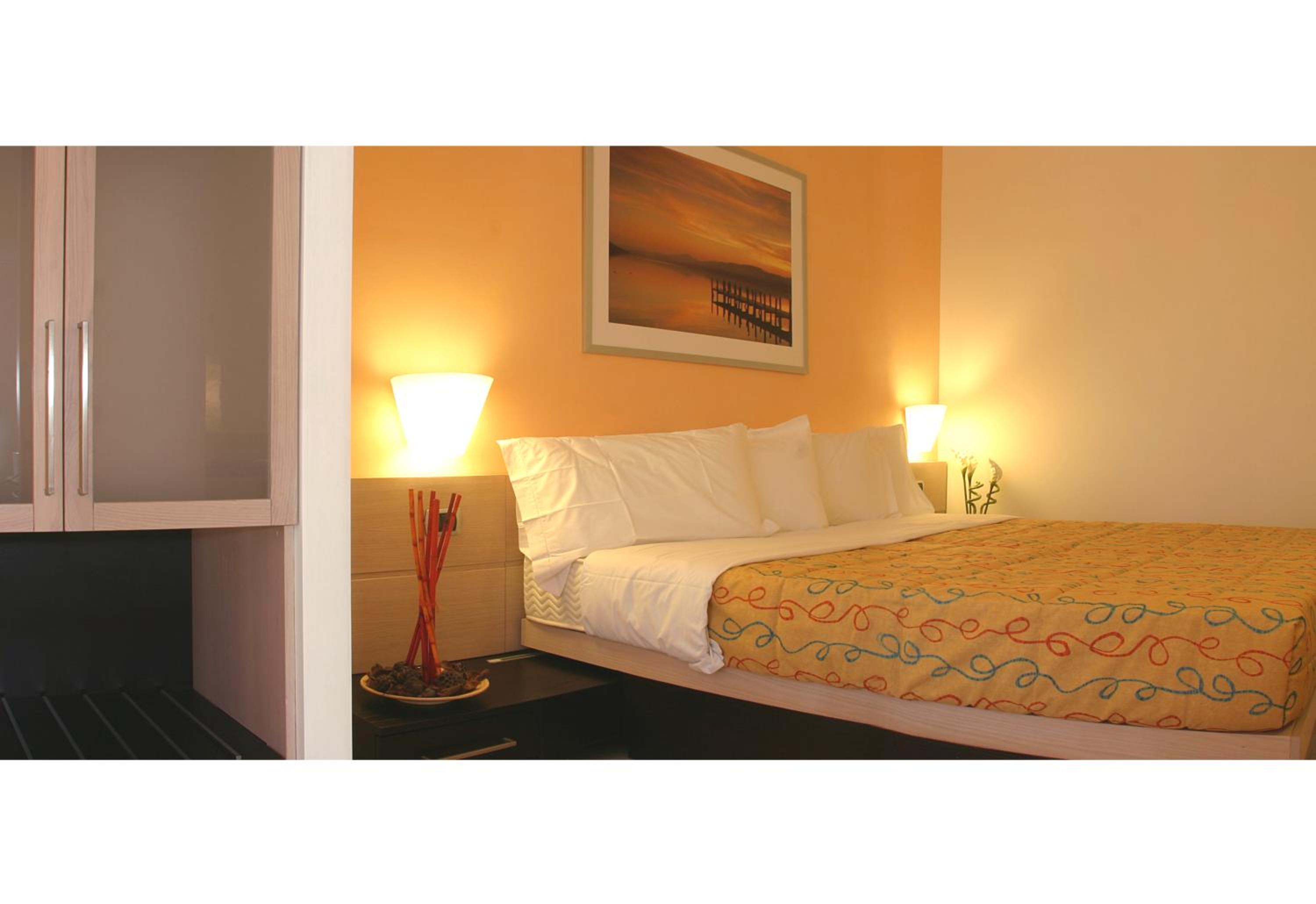 Double Room - Photo 5