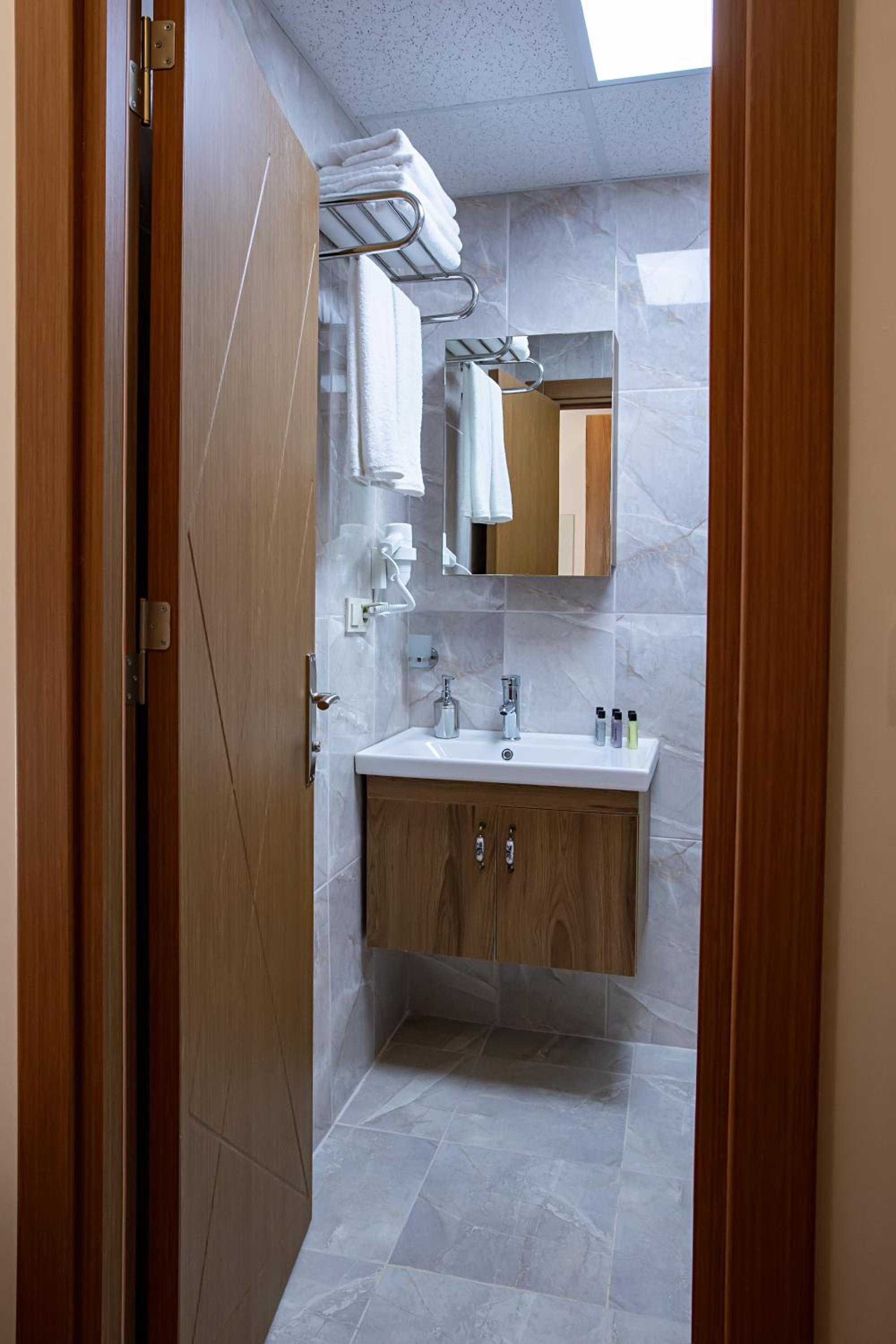 Double Room with Balcony photo 2