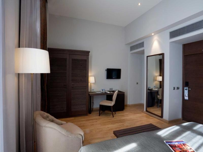 Premium Room - Photo 1