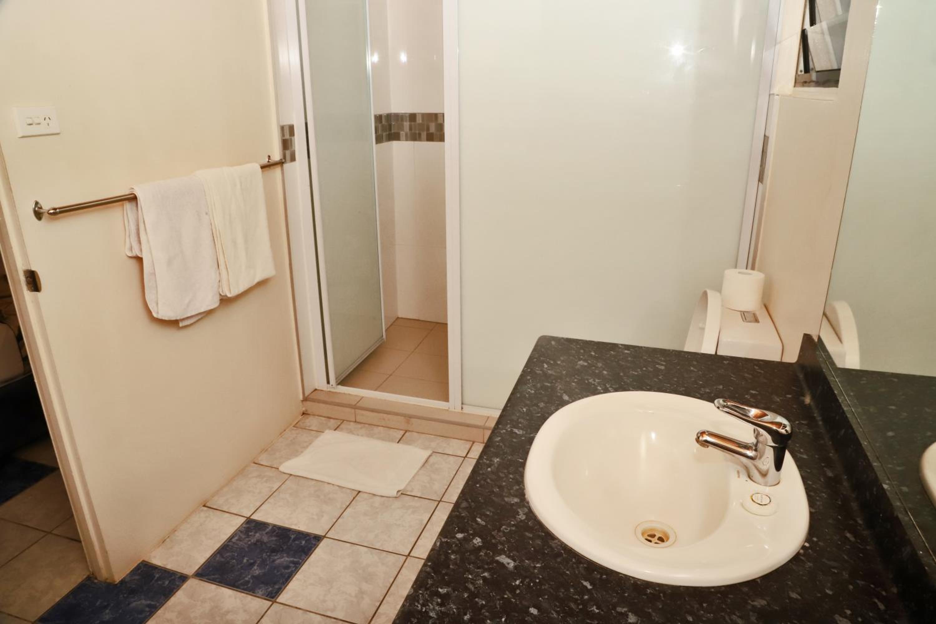 Deluxe Double Room photo 7