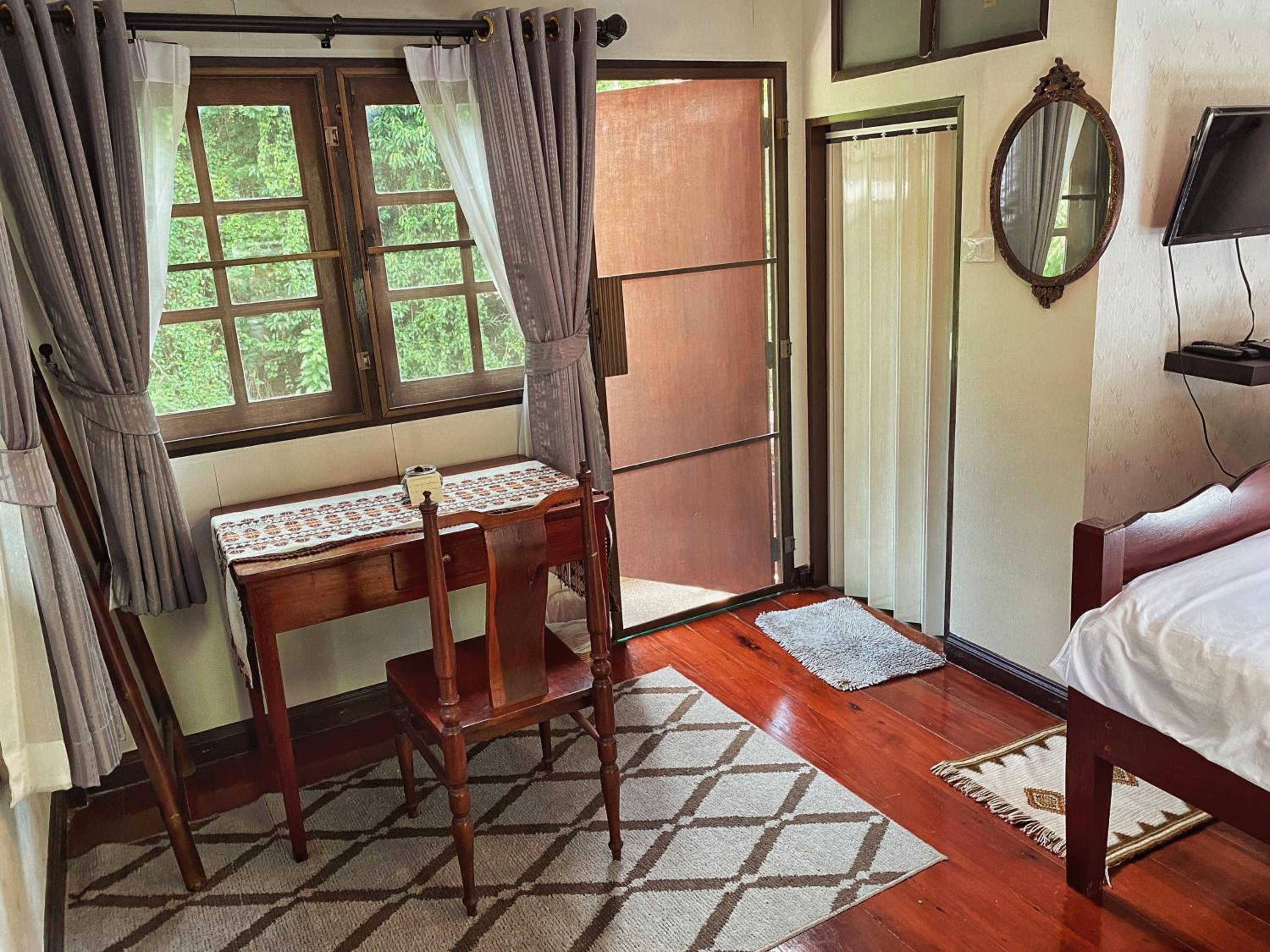 Bungalow with Patio - Photo 18