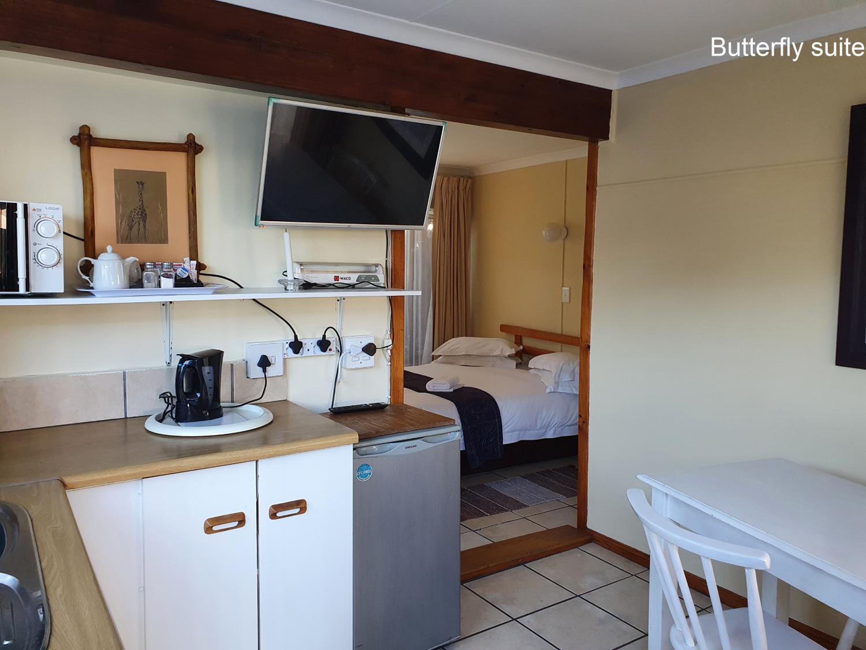 Double Suite - Photo 13