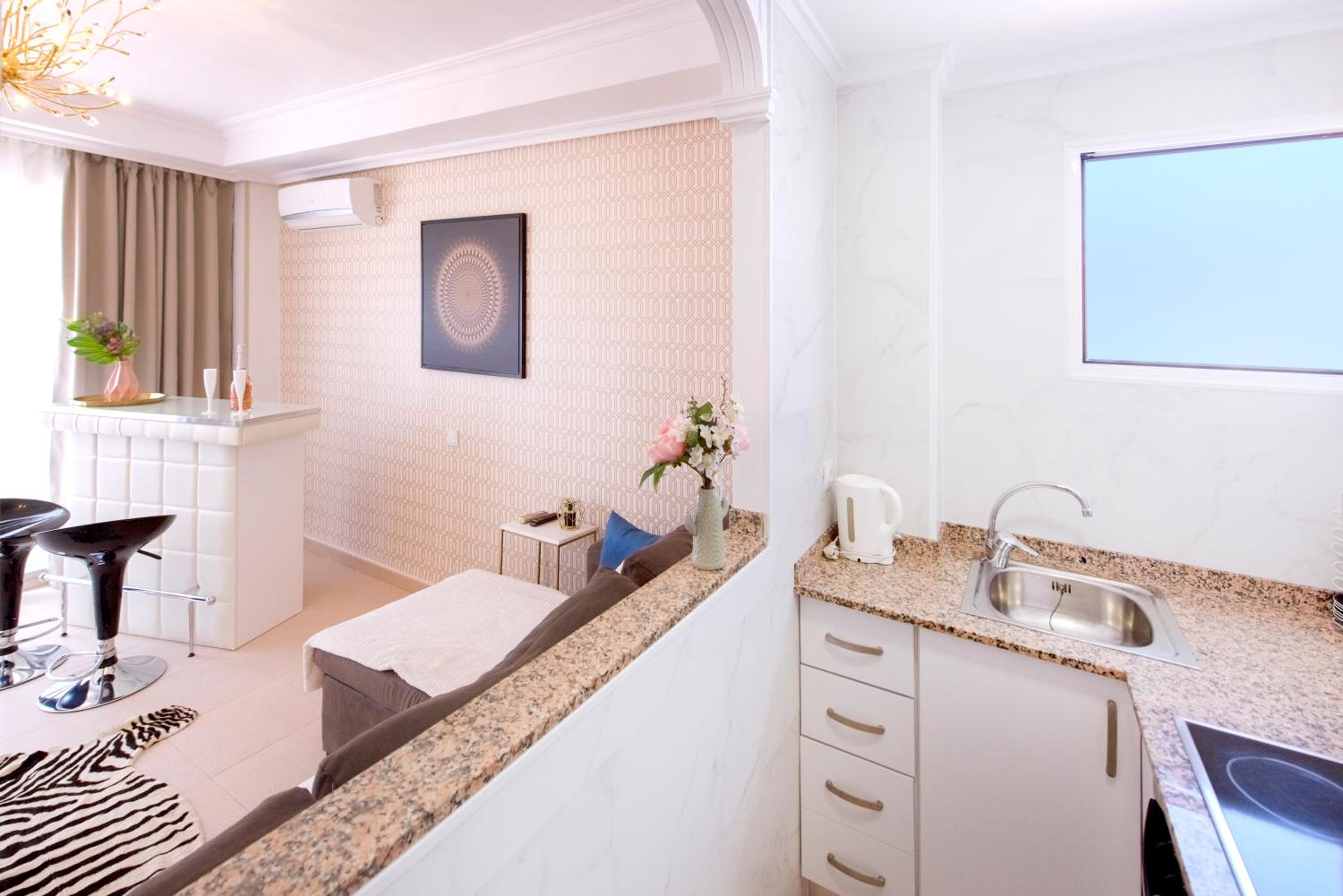 Suite with Terrace photo 2