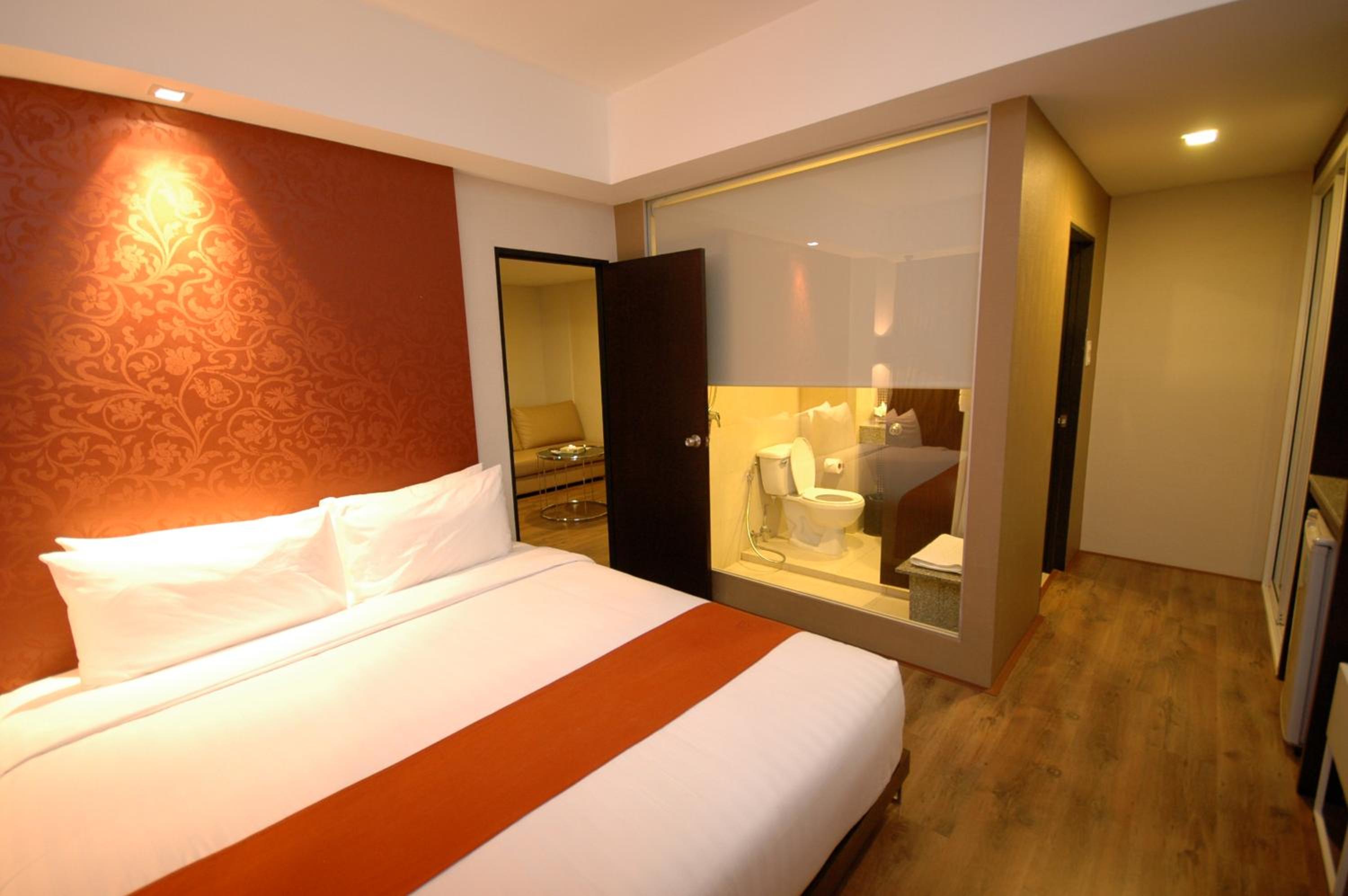 Junior Suite - Late check out if available