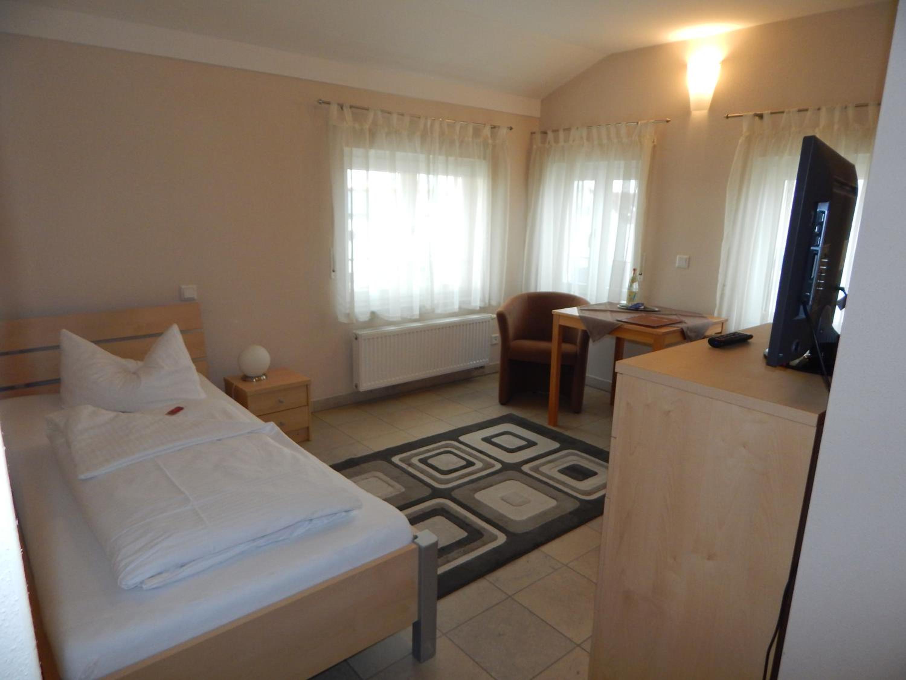 Economy Single Room photo 3