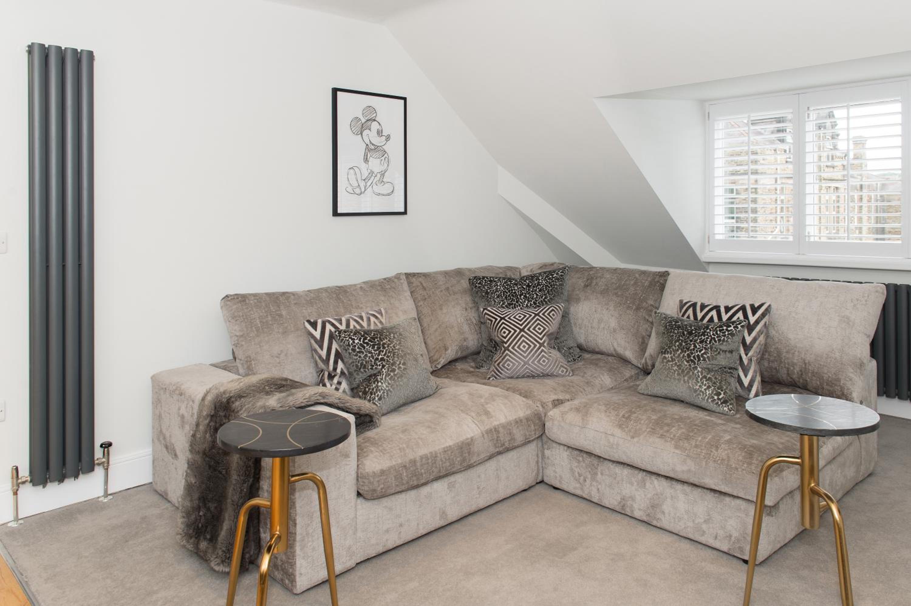 Luxury Two-Bedroom Apartment - Rooftops photo 3