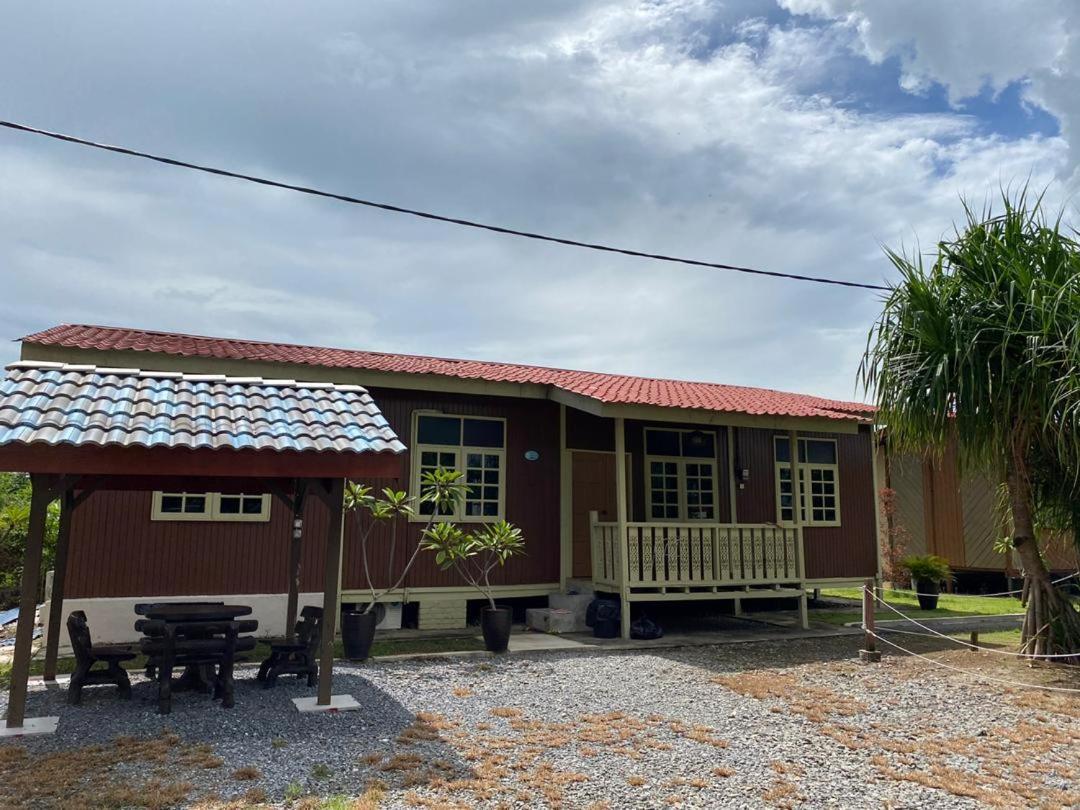 Three-Bedroom Chalet photo 1