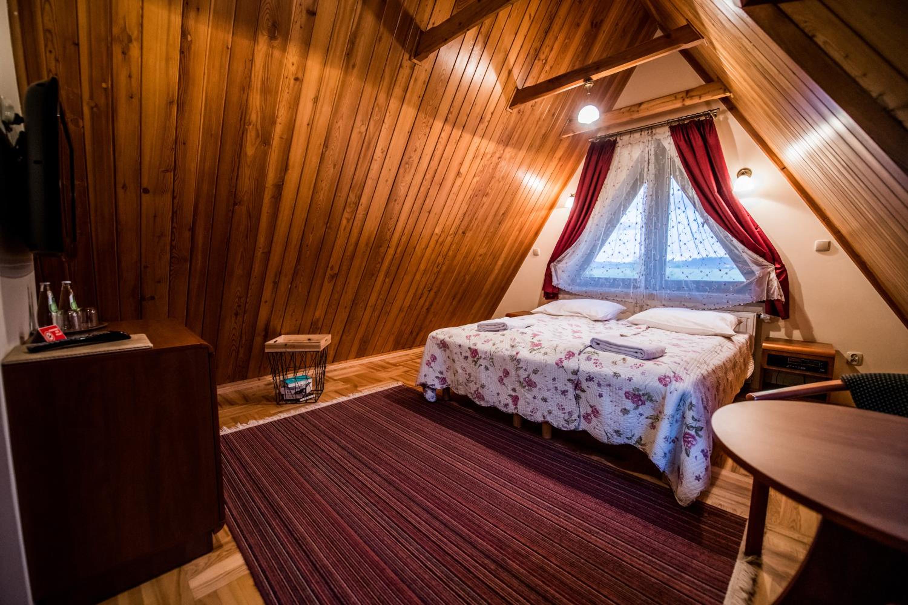 Economy Double Room