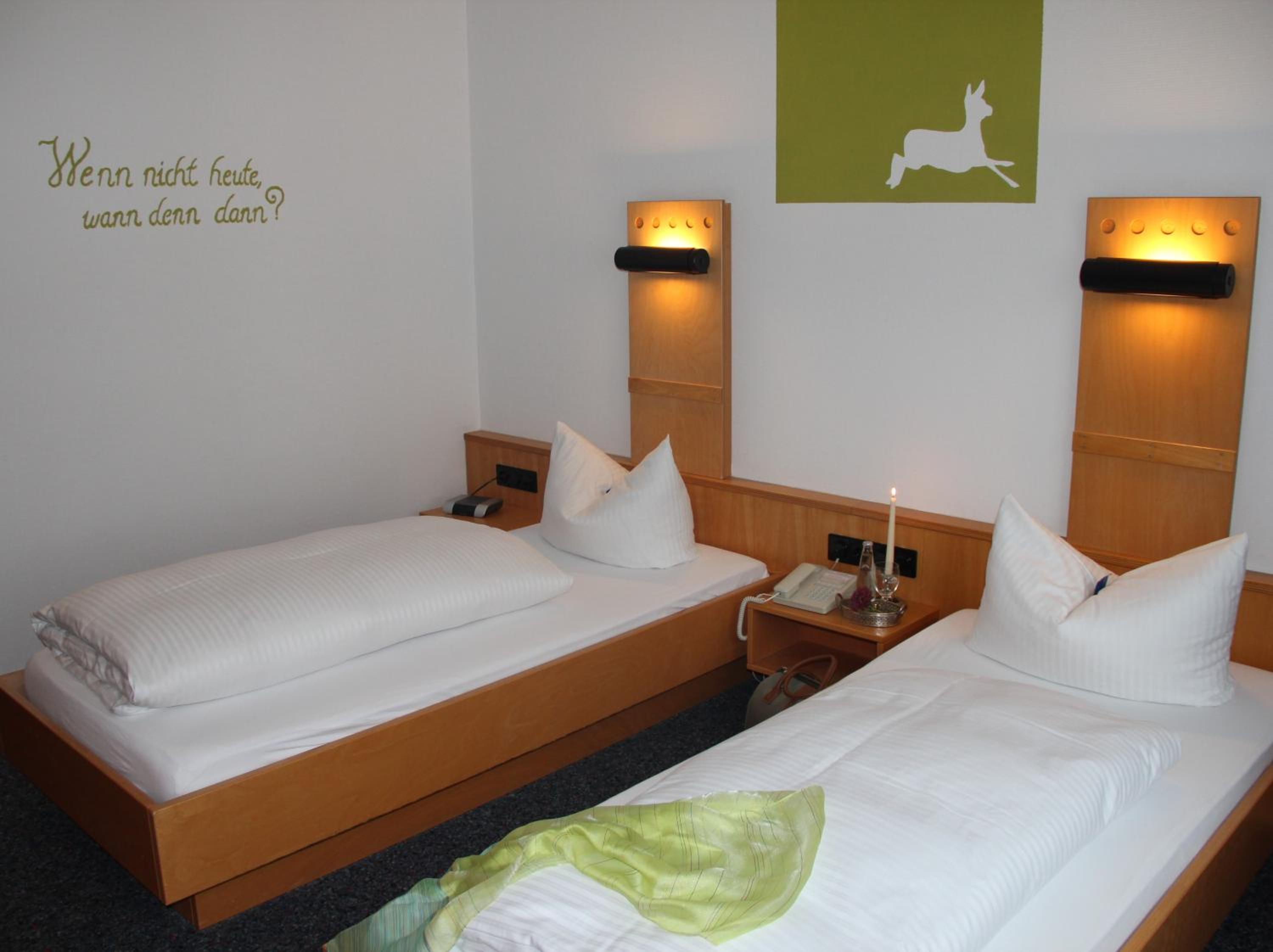 Twin Room - Disability Access photo 3