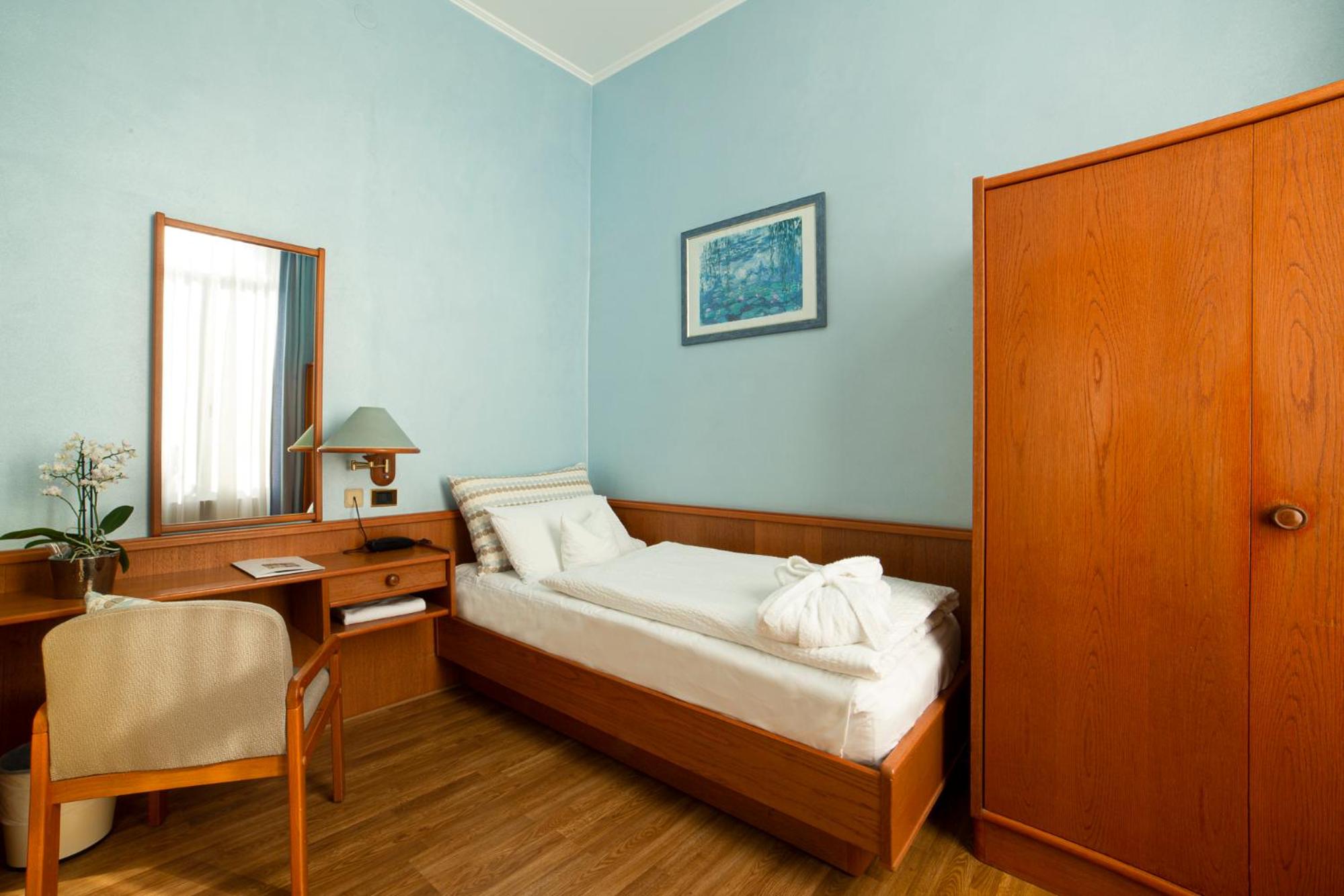 Single Room photo 1