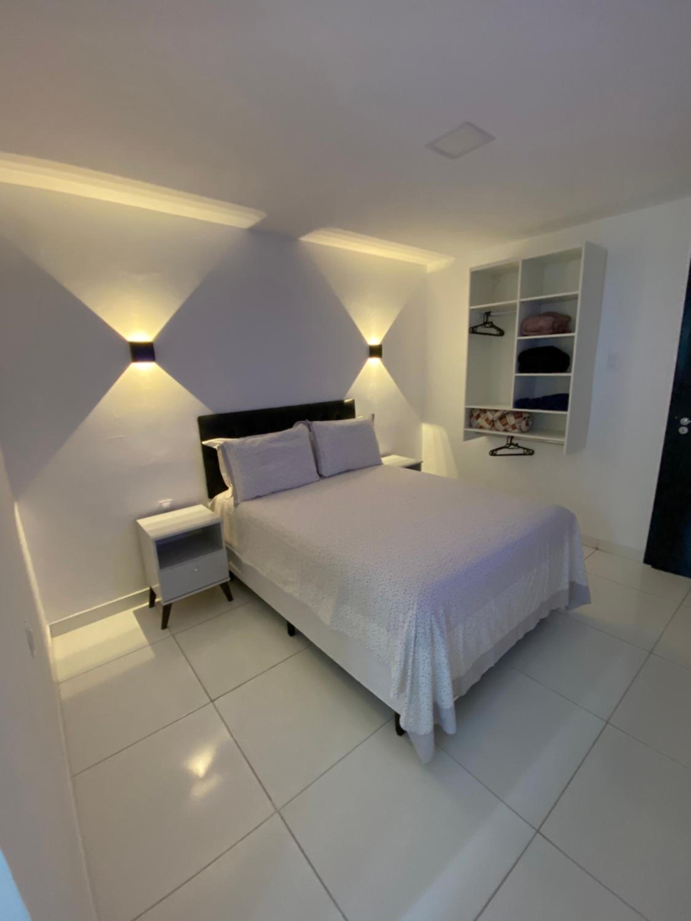 One-Bedroom Apartment - Photo 20