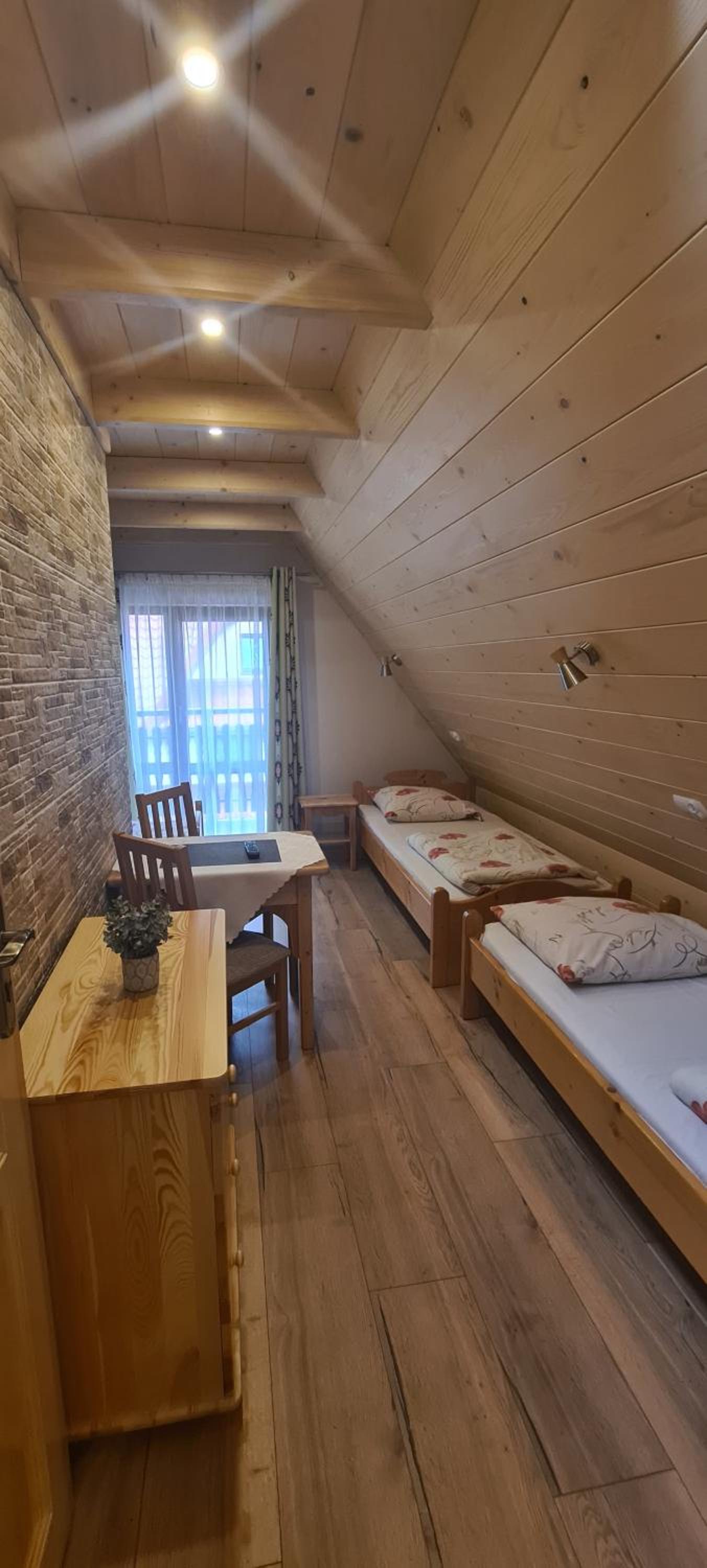 Two-Bedroom Apartment - Photo 9