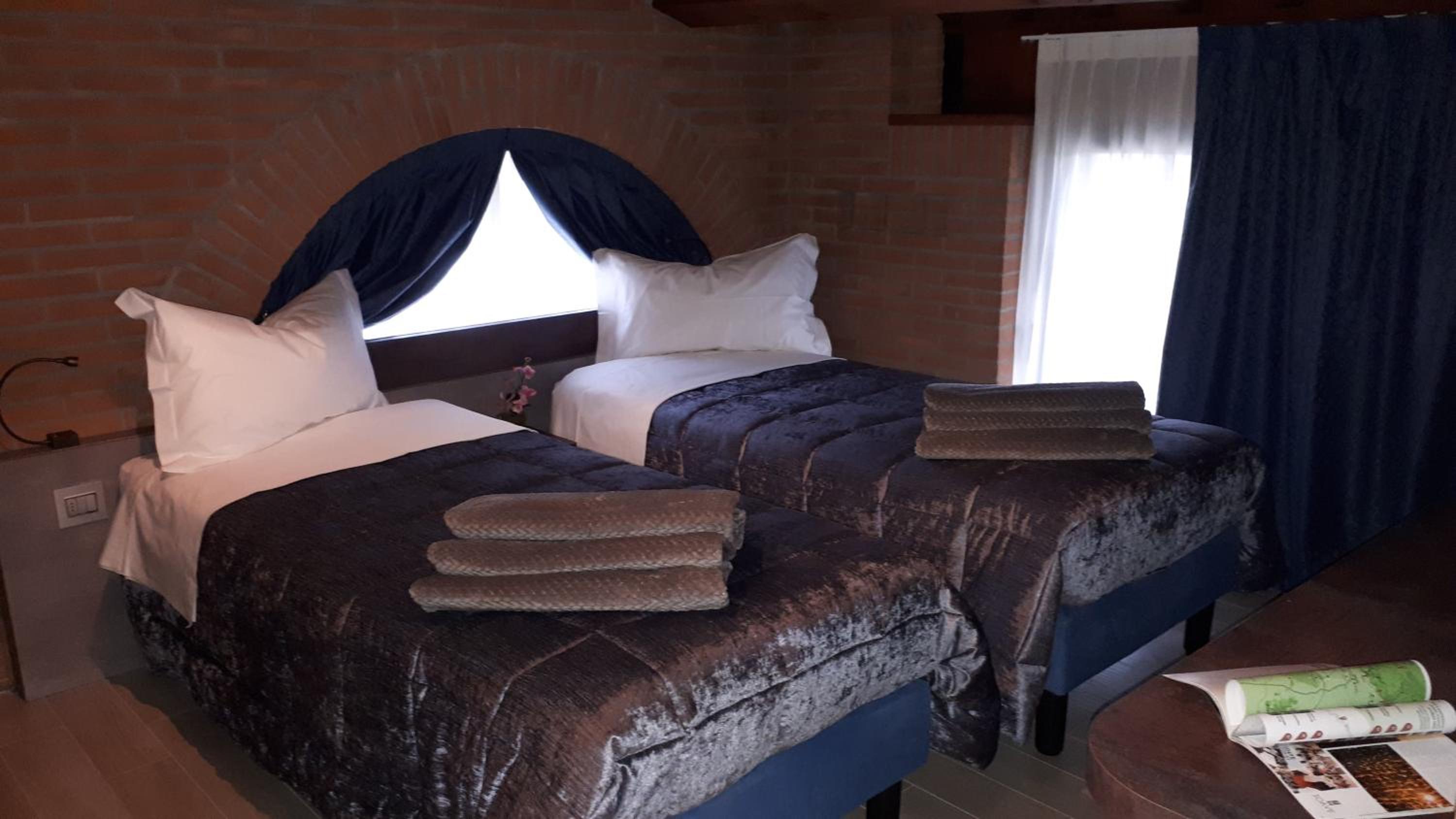 Comfort Triple Room - Photo 12