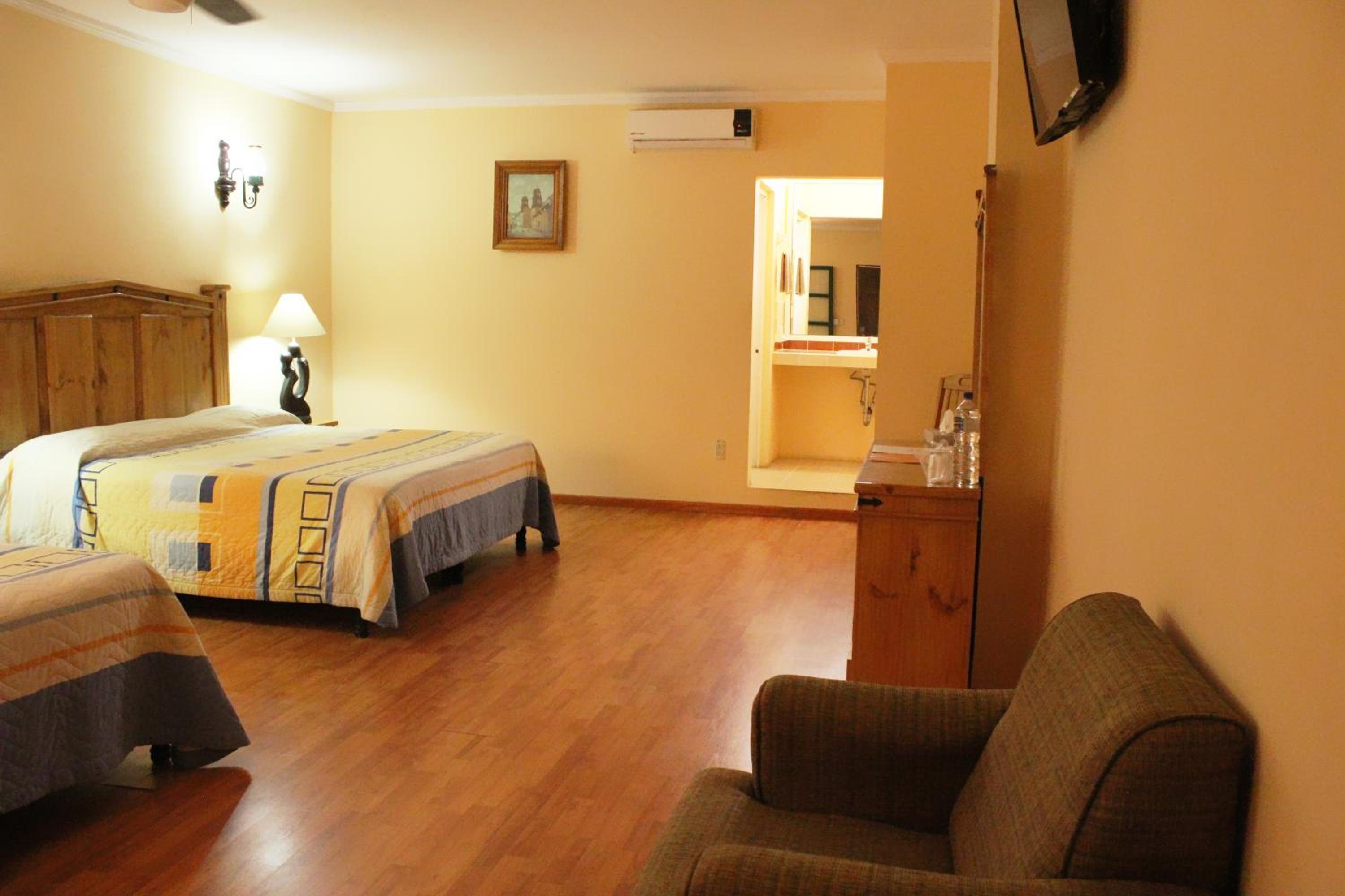 Double Room - Photo 1