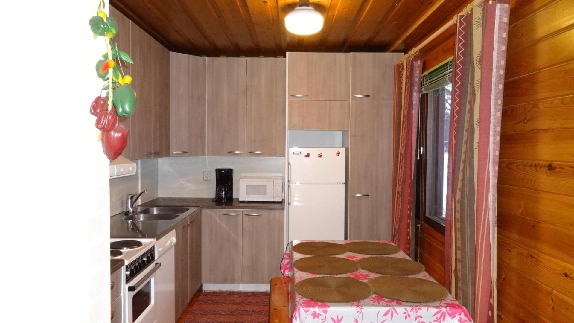 Two-Bedroom Cottage with Sauna photo 2