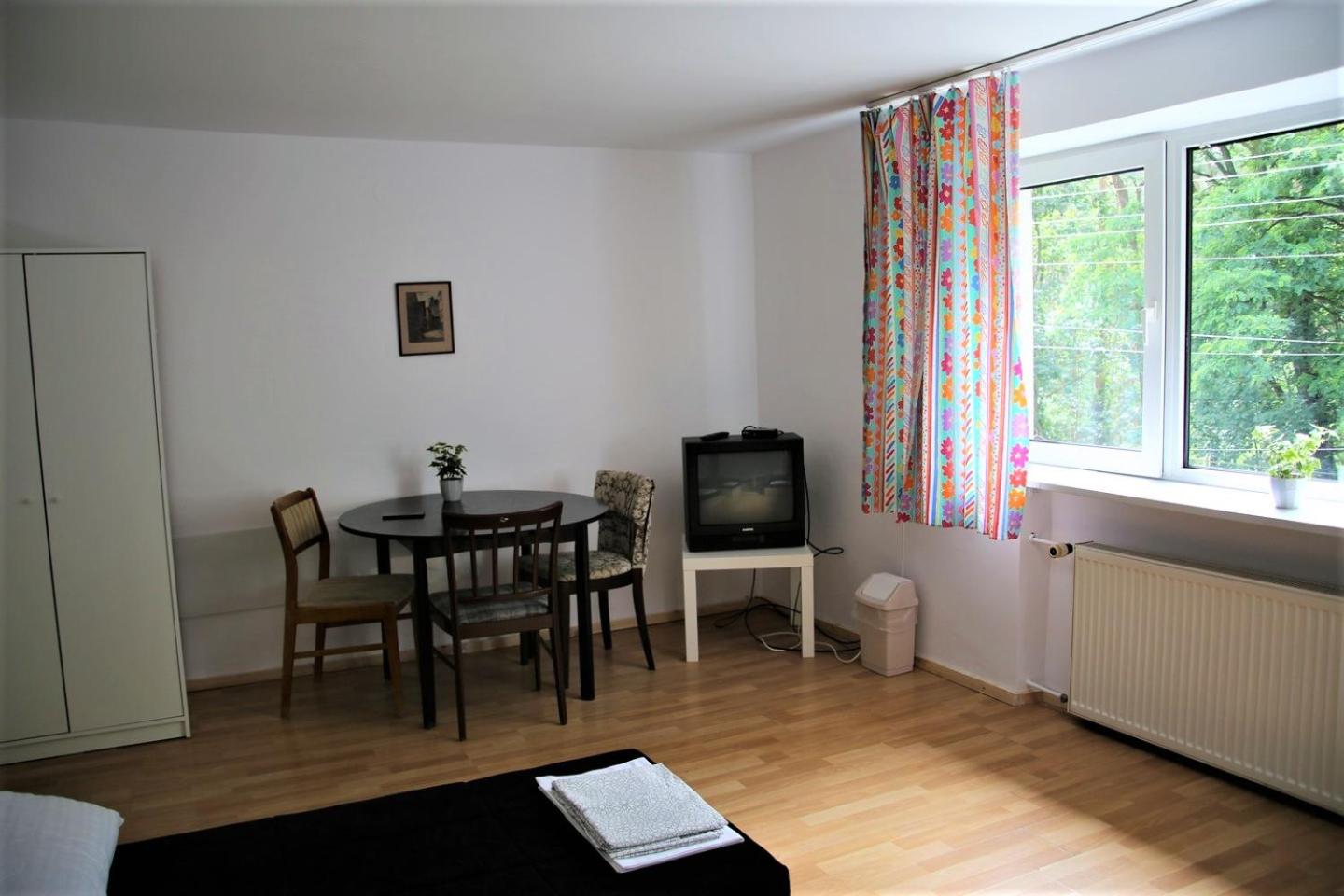 Quadruple Room with Shared Bathroom