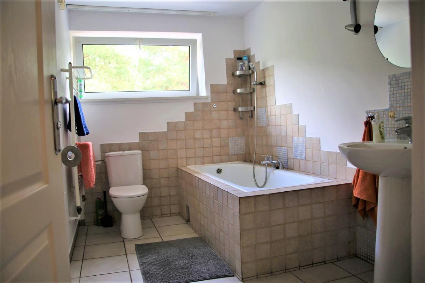 Quadruple Room with Shared Bathroom photo 1