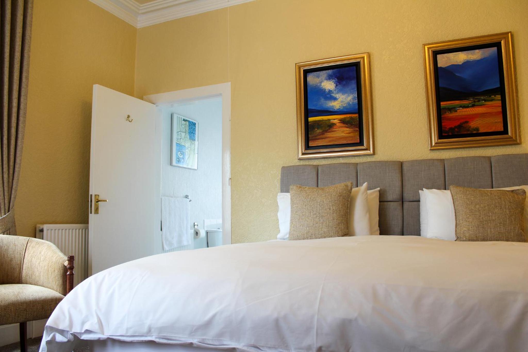 Superior King Room photo 3