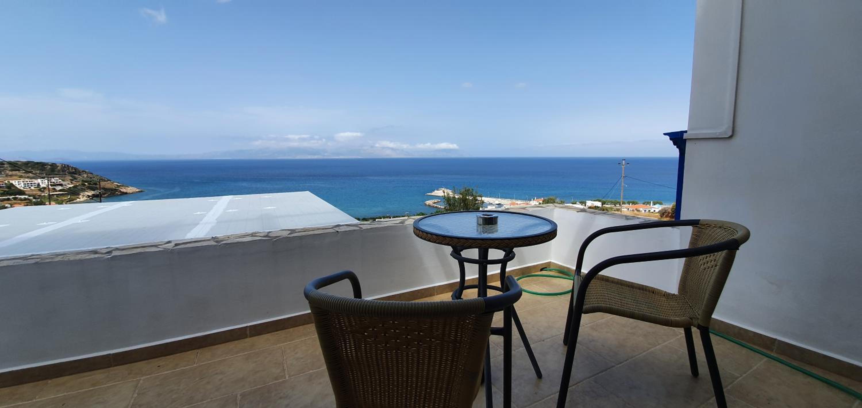 Studio Apartment with Sea View
