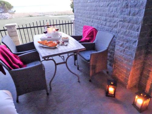 Apartment with Terrace photo 3