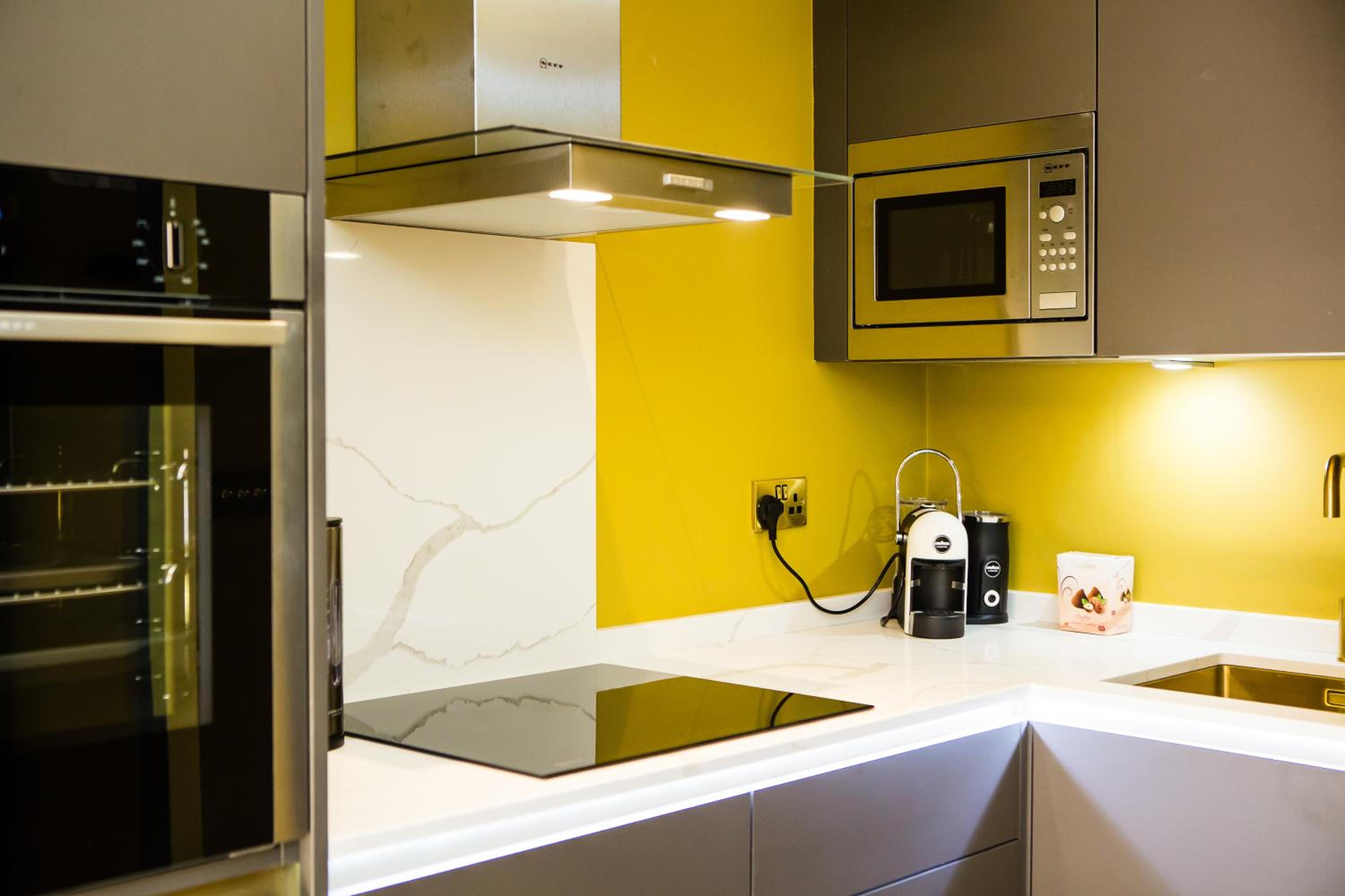 One-Bedroom Apartment - Photo 39