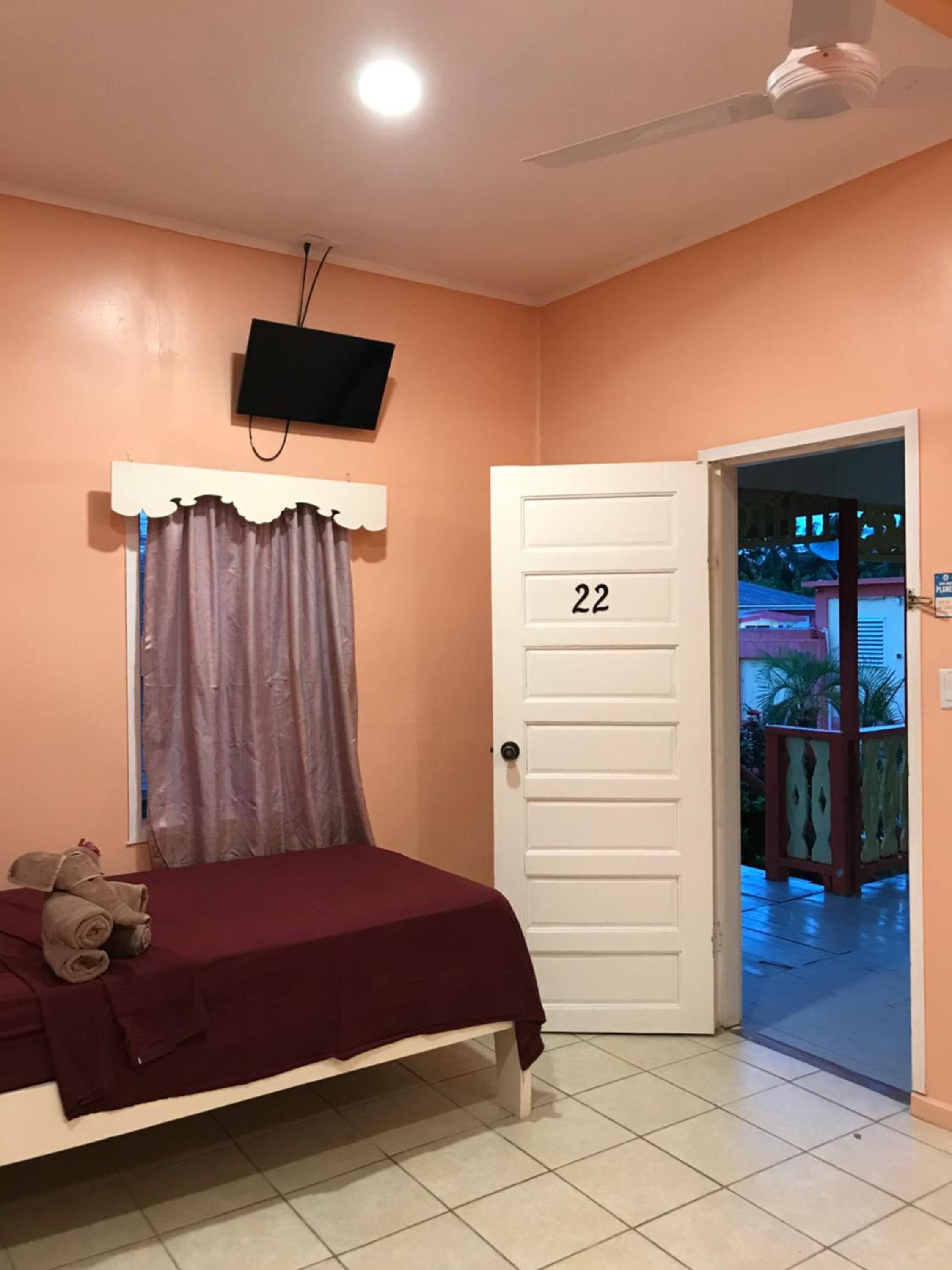 Economy Double or Twin Room photo 3