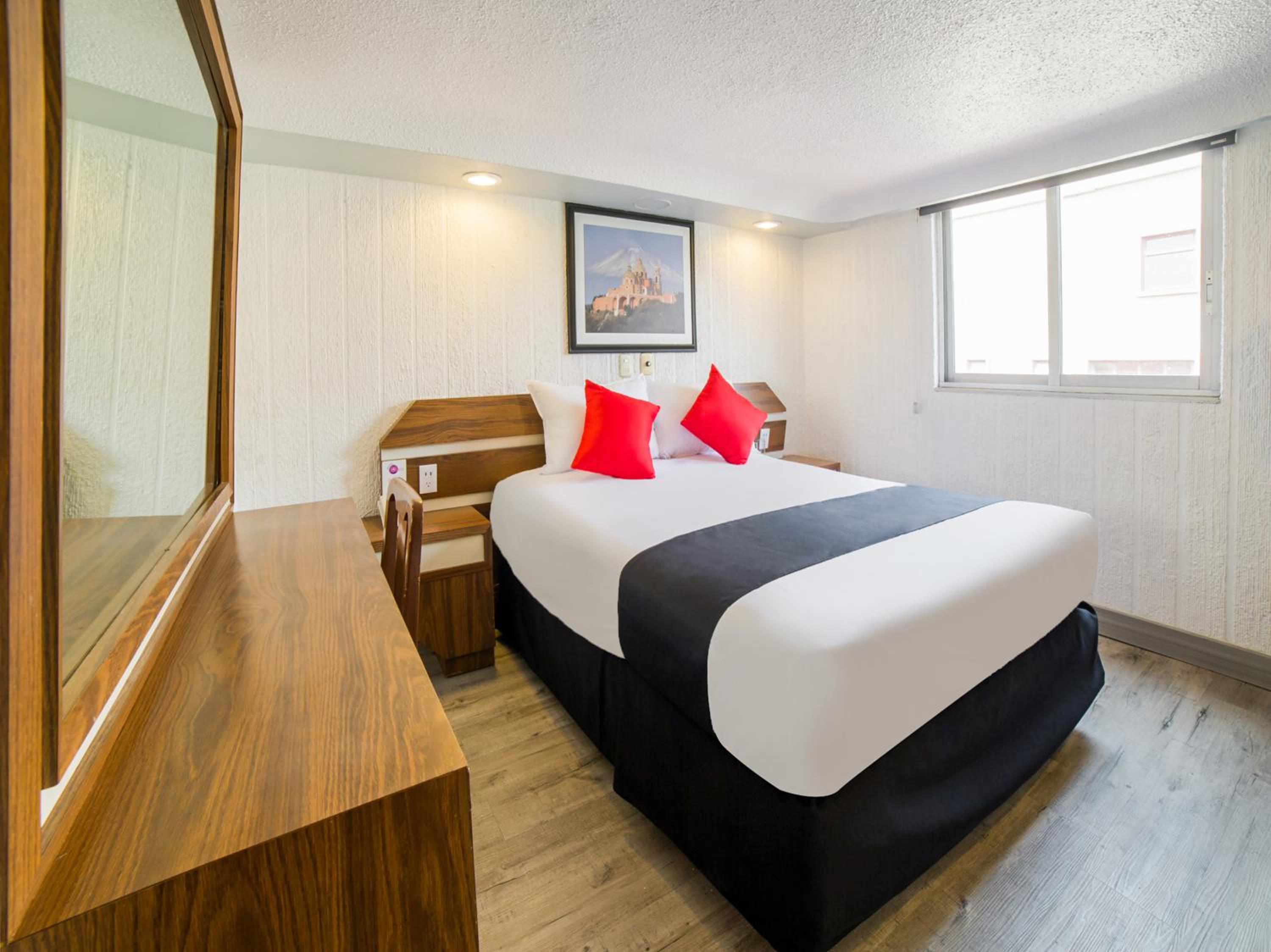 Standard Double Room - Photo 3