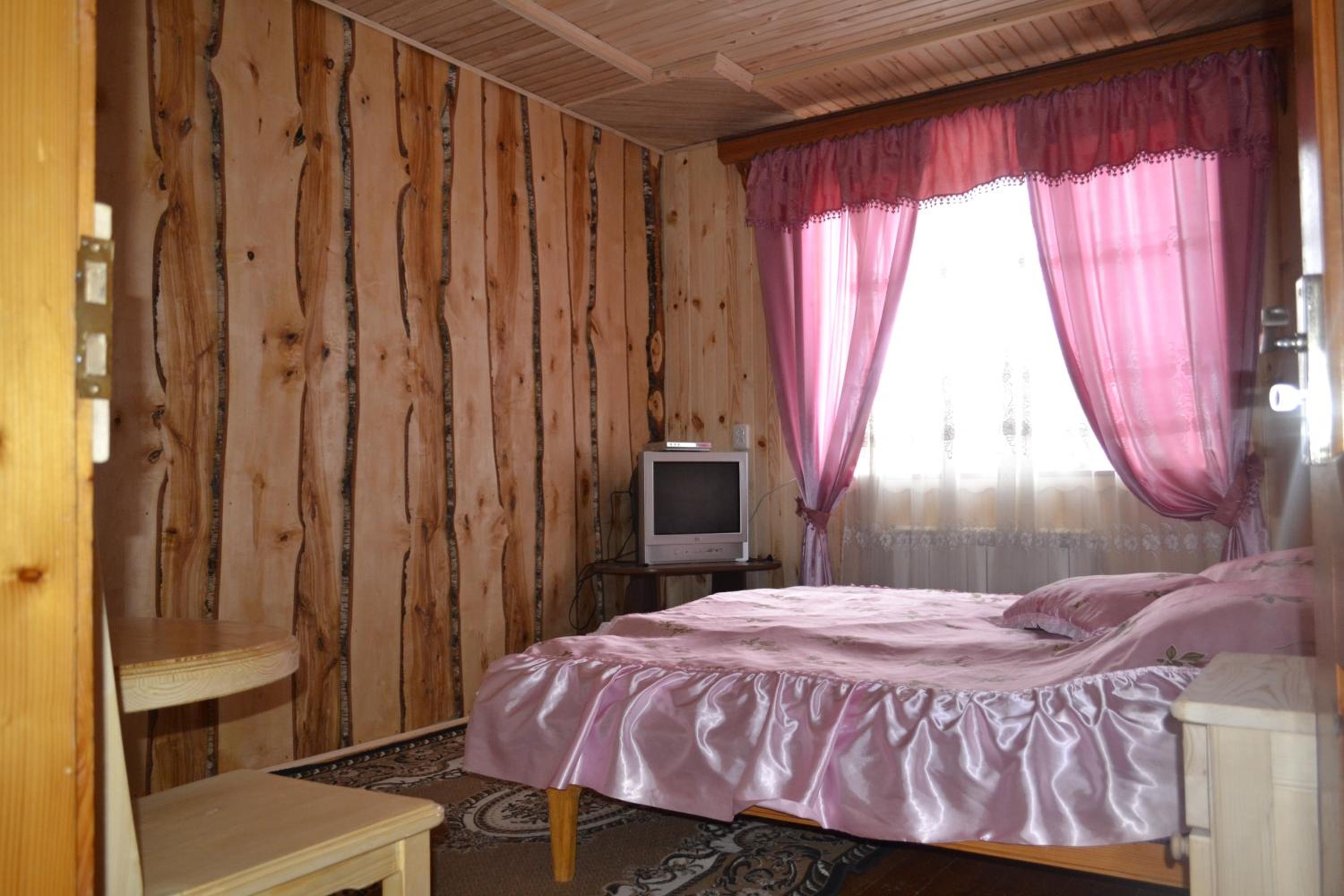 Economy Double or Twin Room photo 1