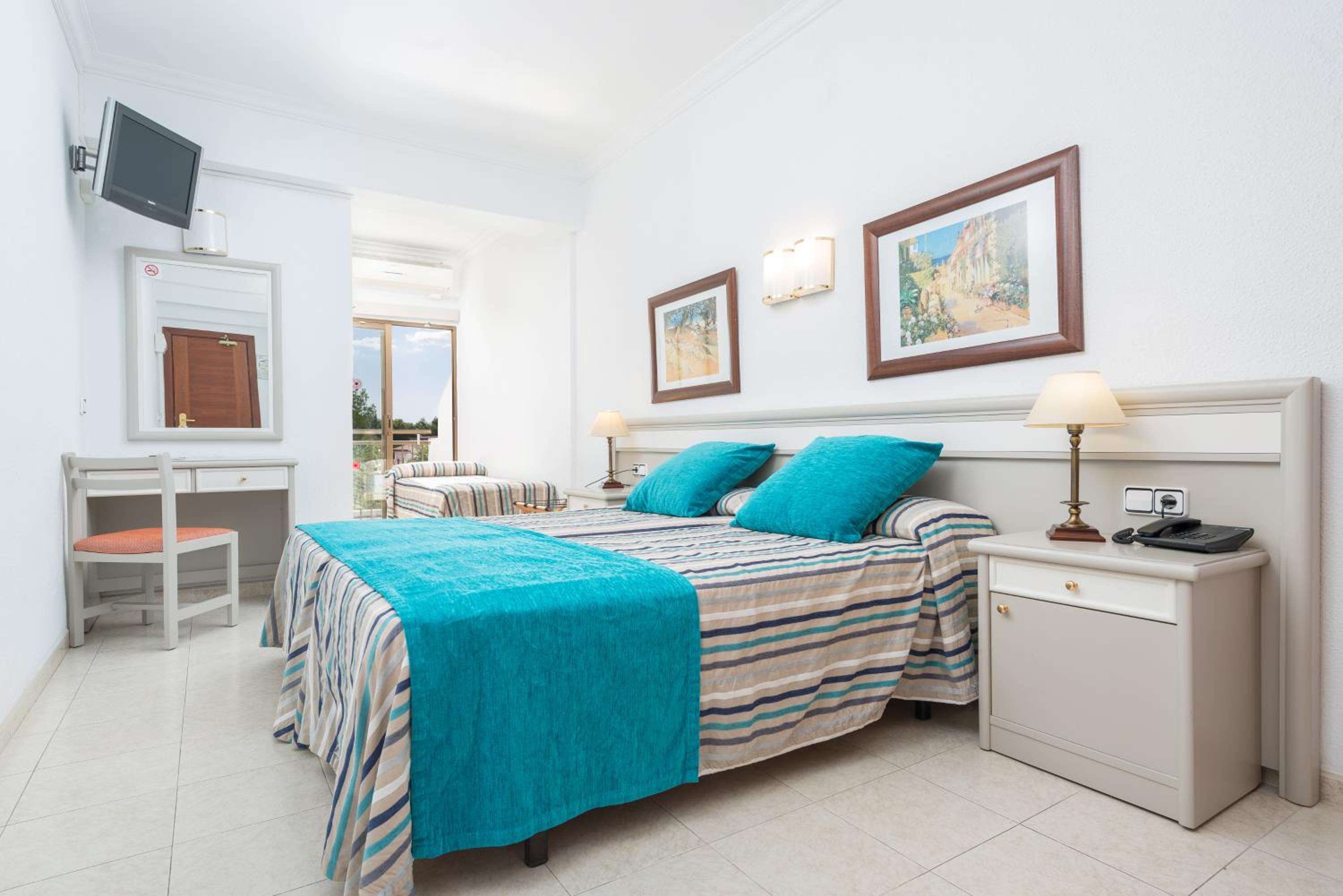 Triple Room With City View (2 Adults + 1 Child)