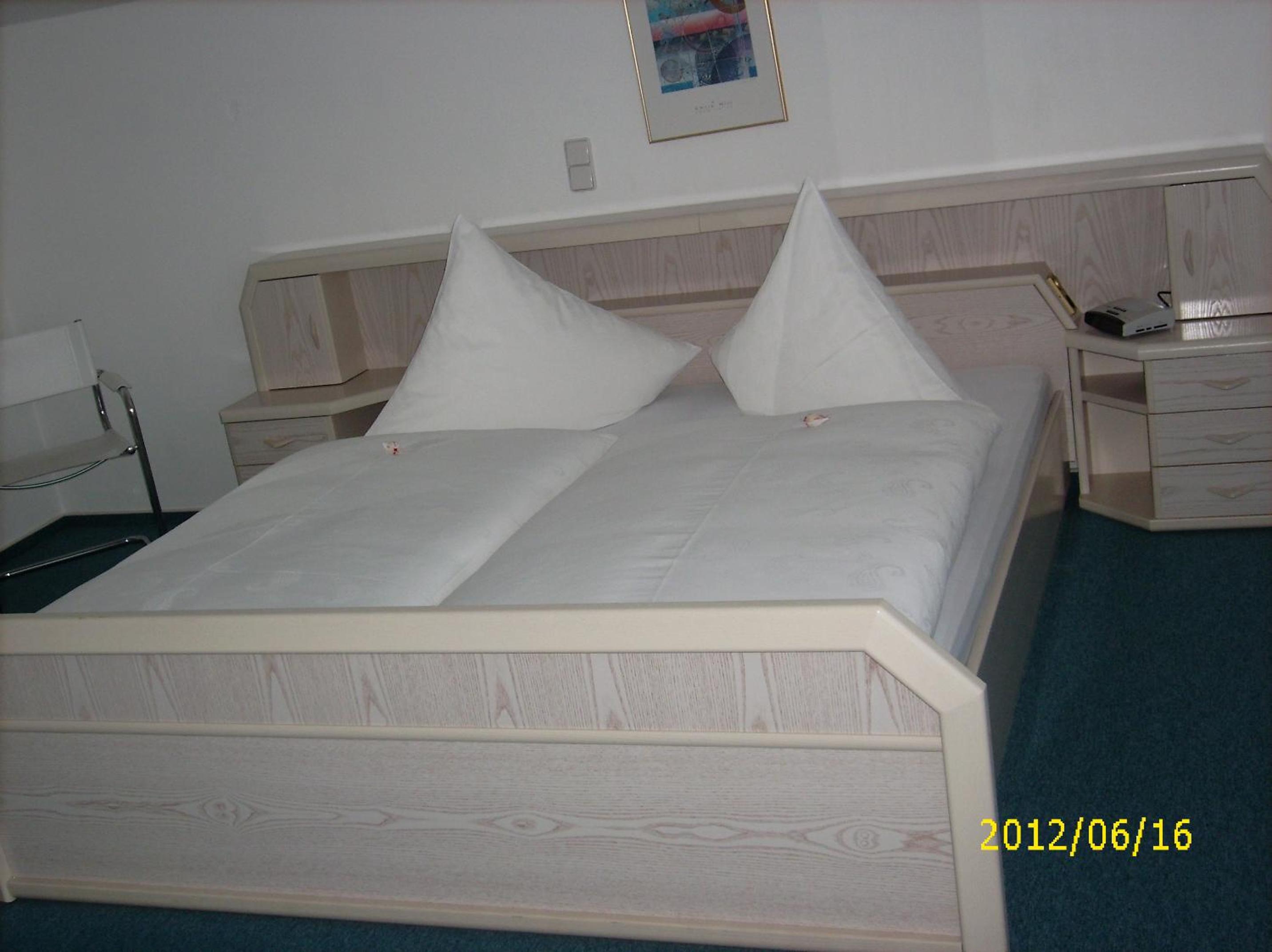 Apartment photo 2